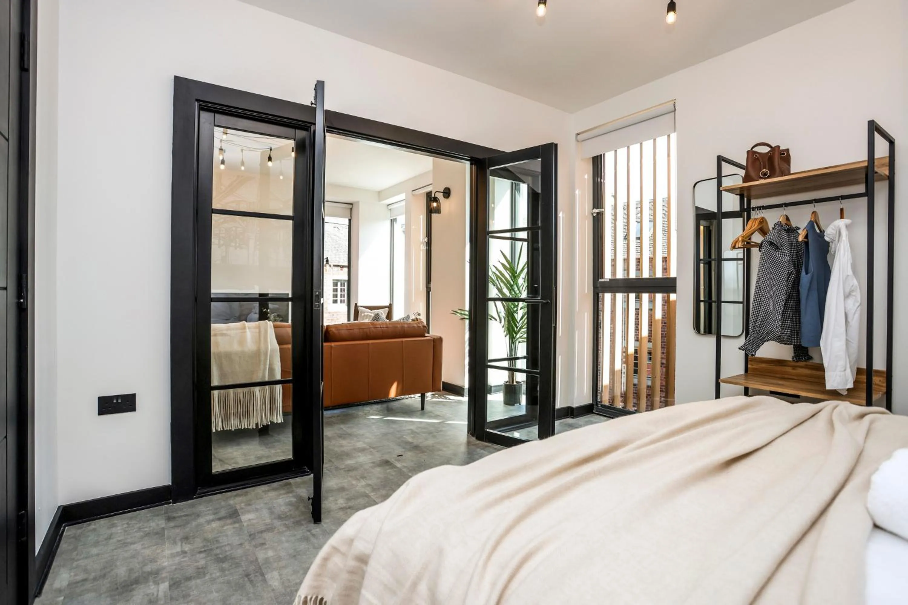 Photo of the whole room, Bed in The Brewers Rooms Contemporary Aparthotel