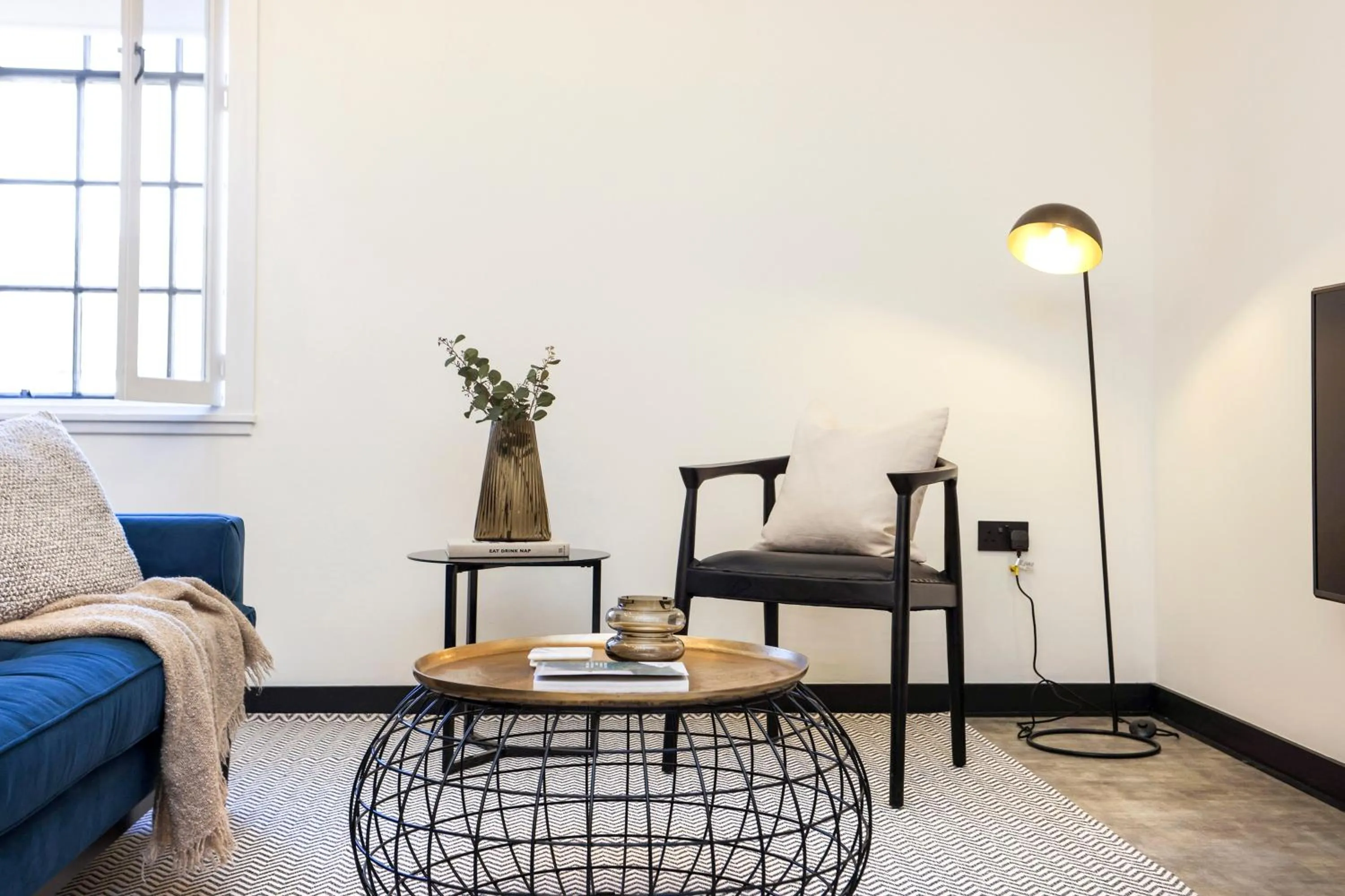 Seating area in The Brewers Rooms Contemporary Aparthotel