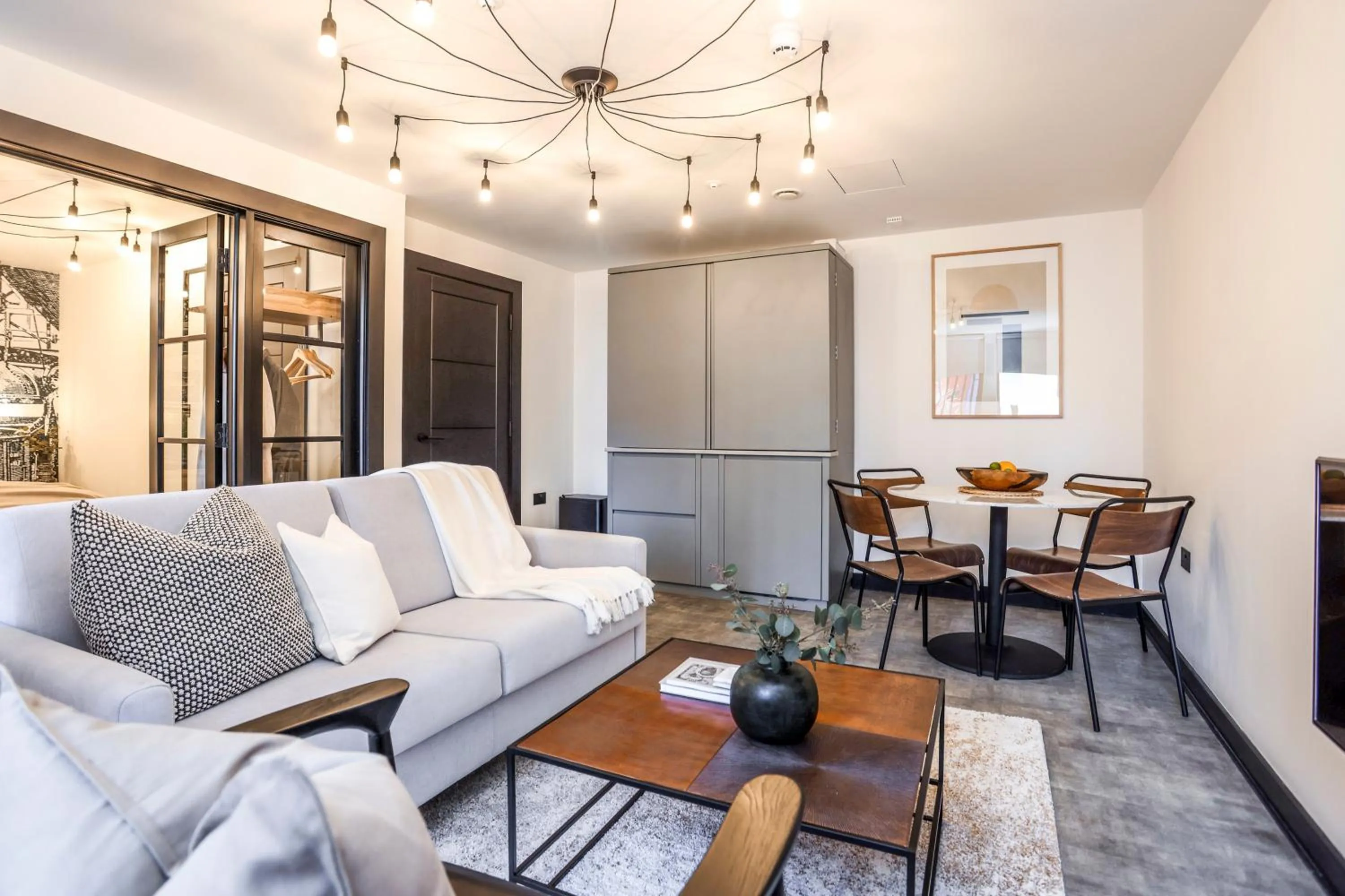 Living room in The Brewers Rooms Contemporary Aparthotel