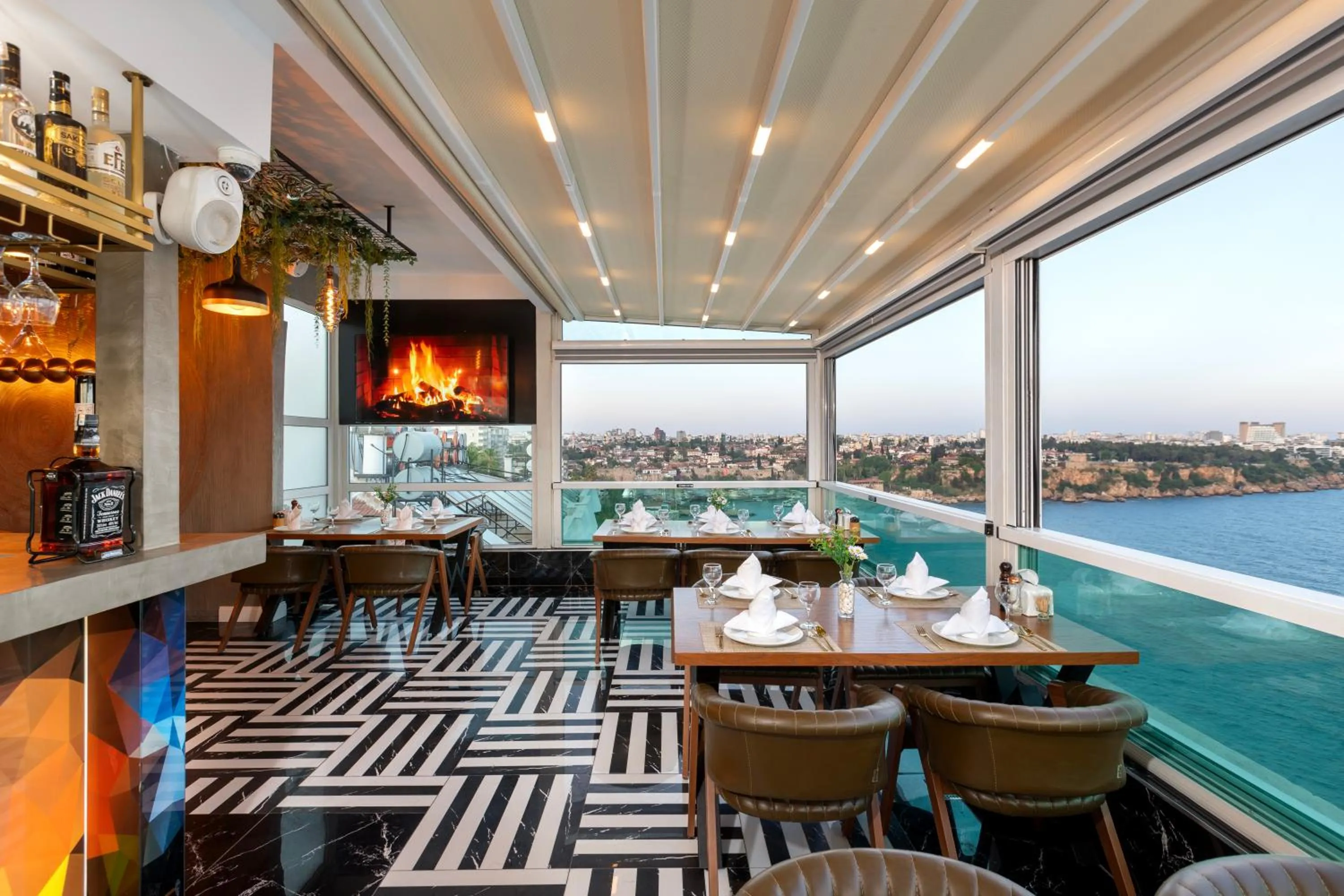 Restaurant/places to eat in Afflon Hotels Sea Hill Concept Adult Only