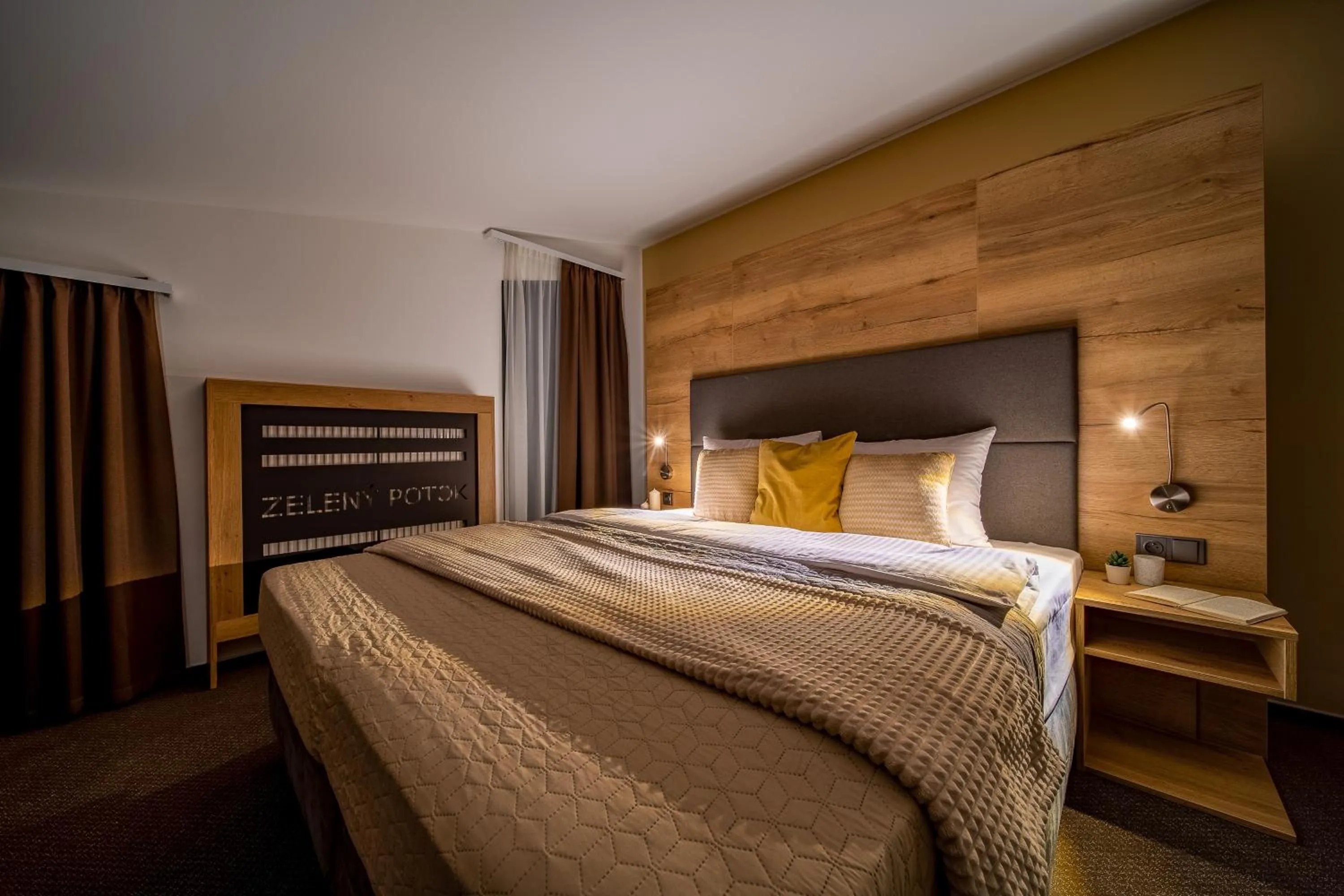 Bed in Hotel Zelený potok