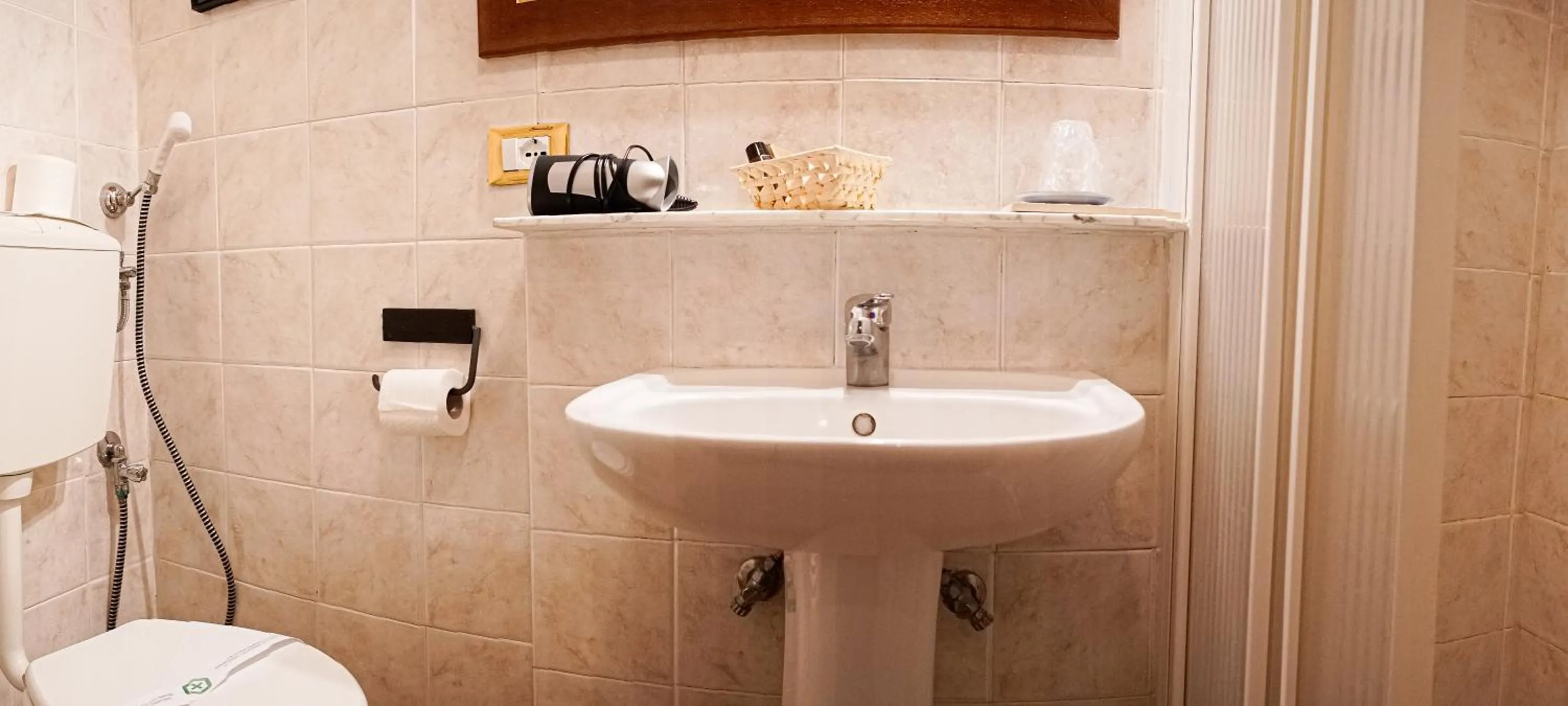 Bathroom in B&B Le Undici Lune