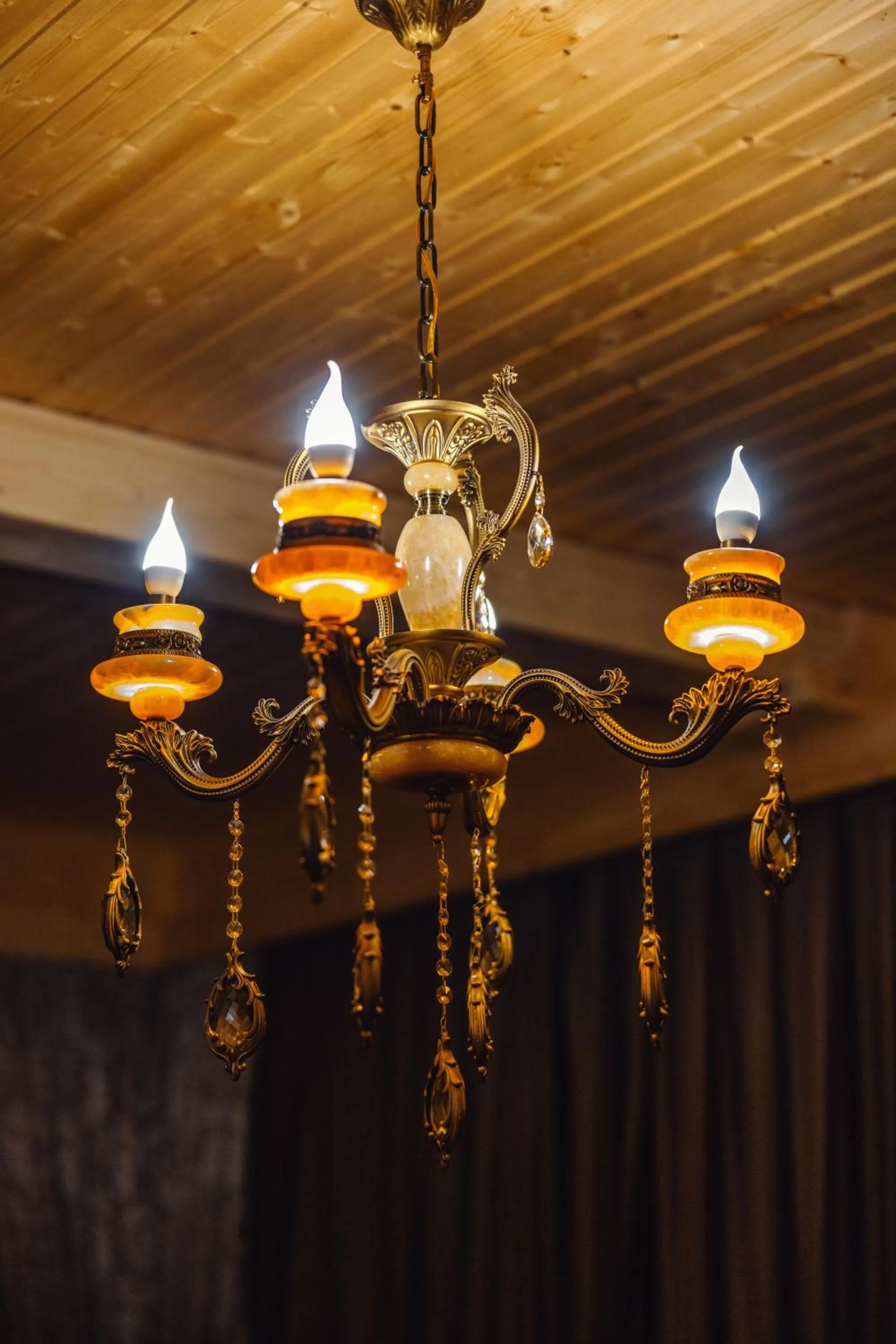 Seating area in Hotel Chateau Kvirike