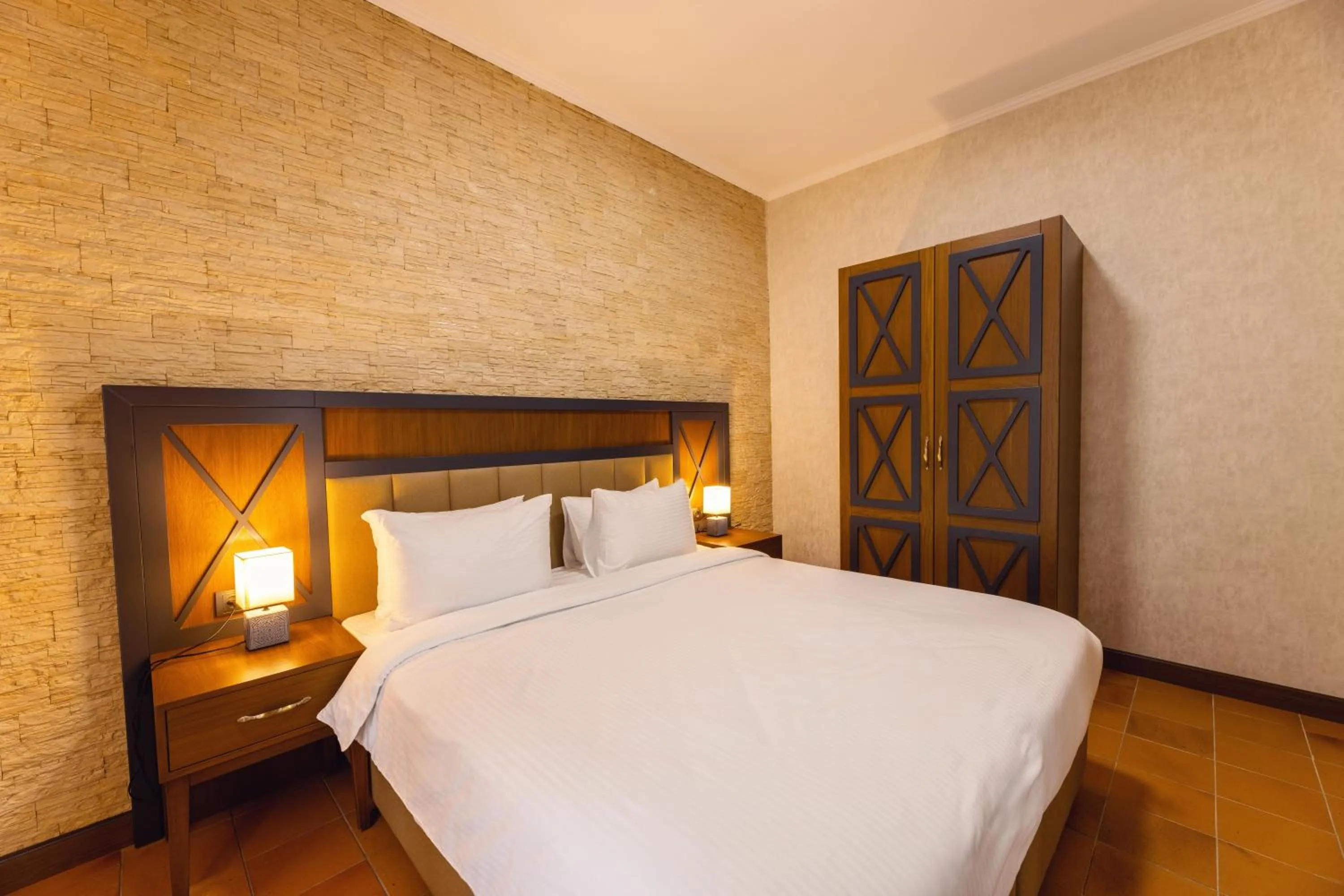 Bed in Hotel Chateau Kvirike