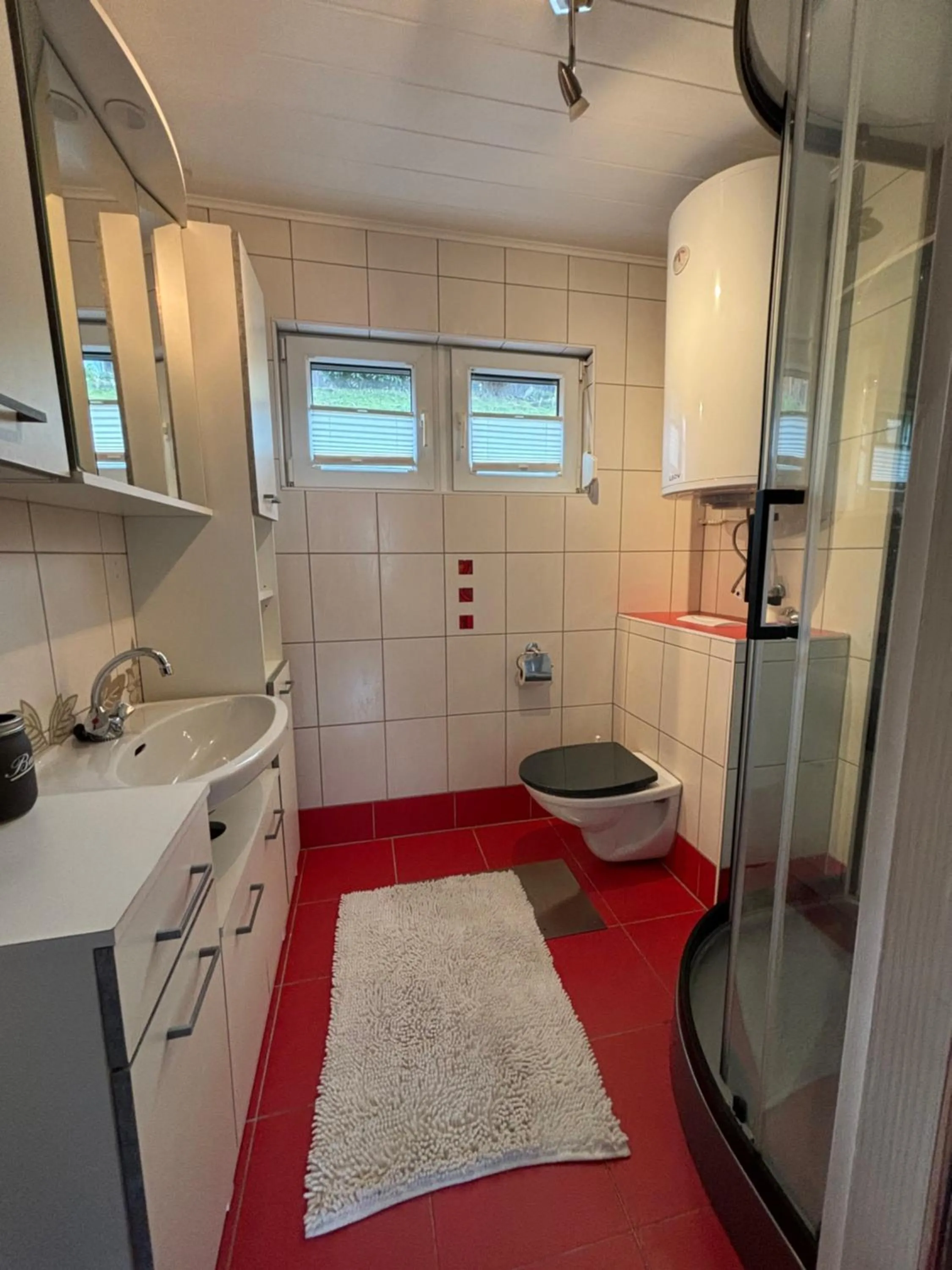 Shower in Kantor Village am Millstätter See - Boutique-Chalets und Lodges