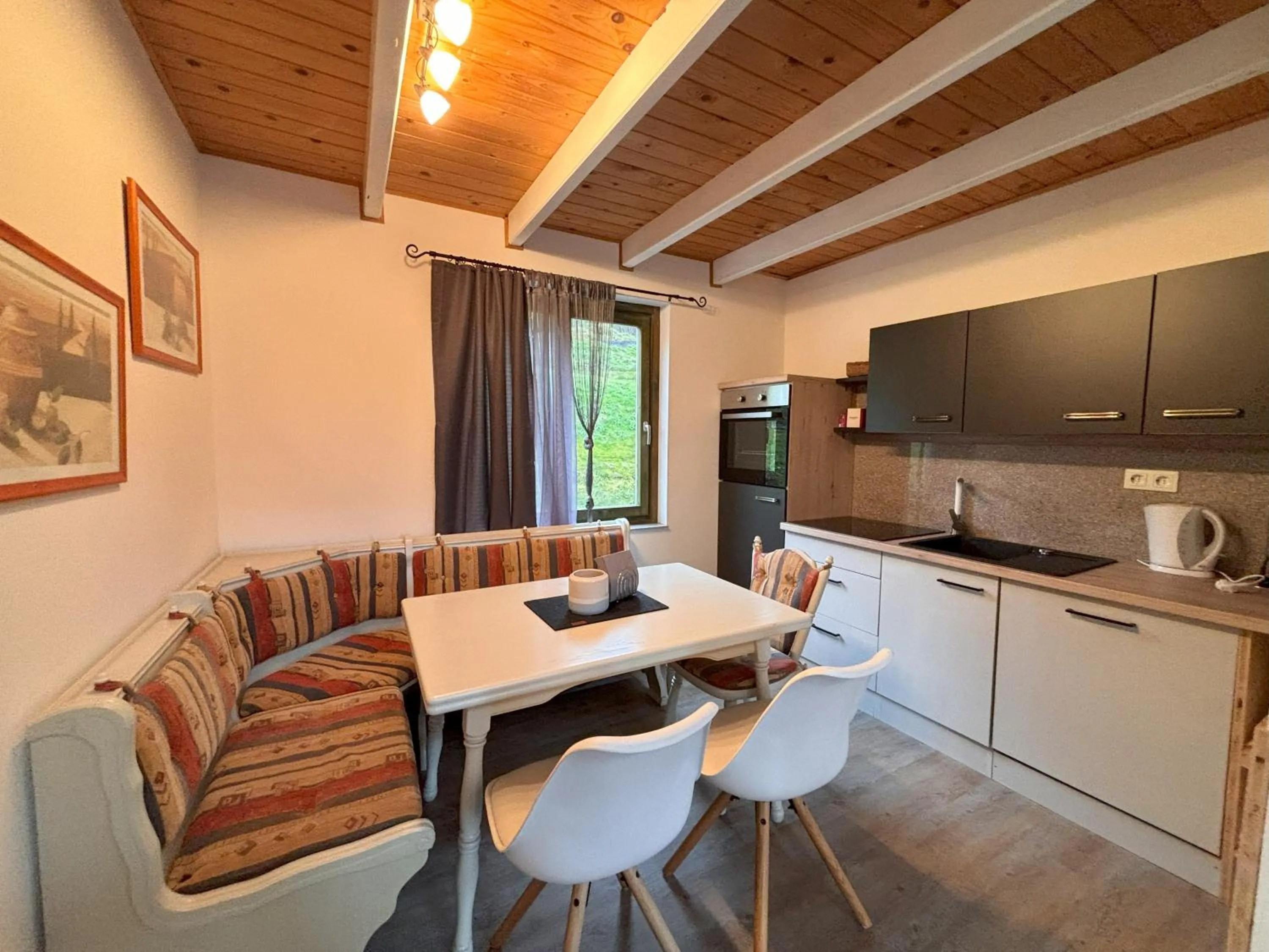 kitchen in Kantor Village am Millstätter See - Boutique-Chalets und Lodges