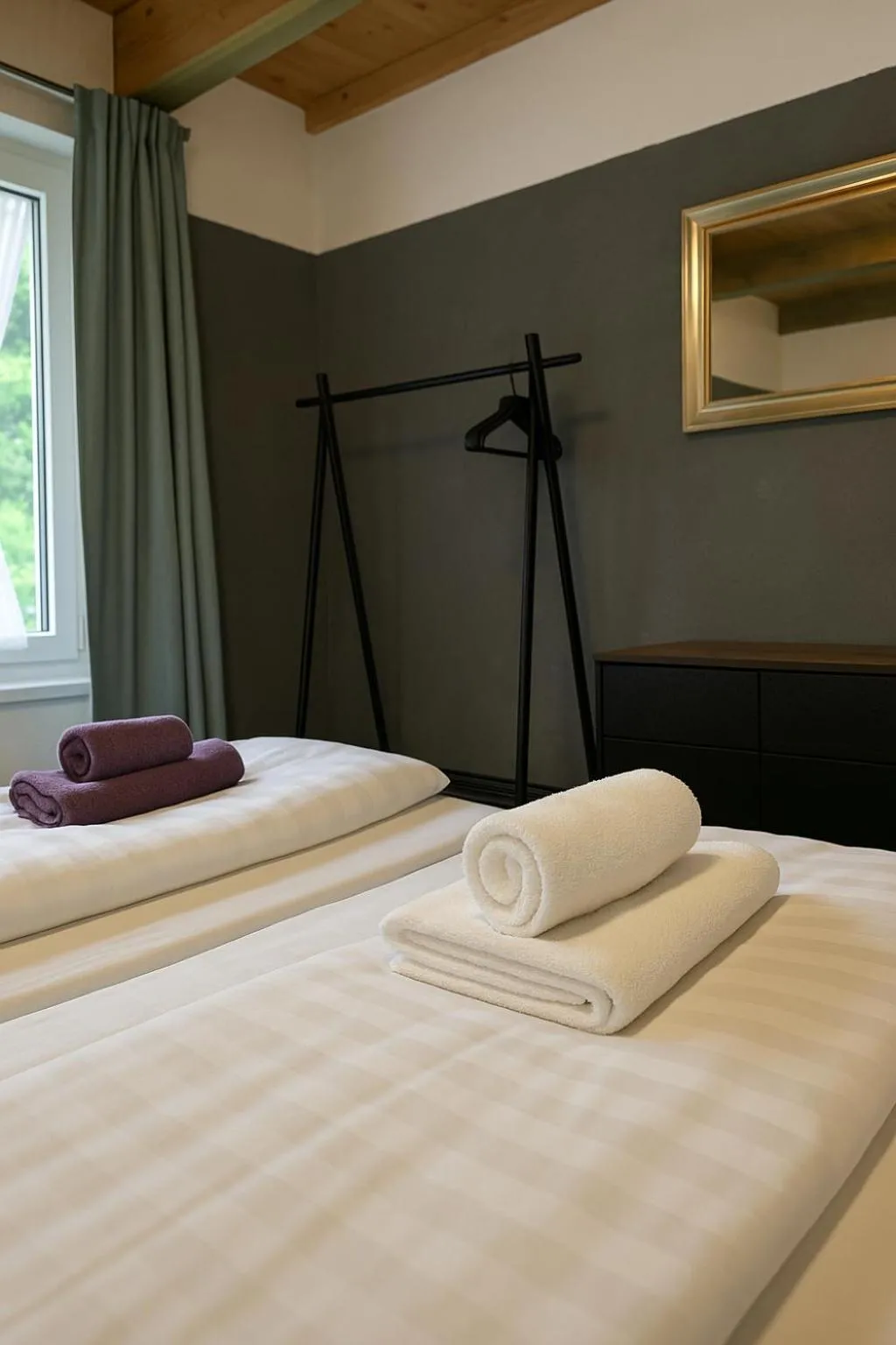 Bed in Kantor Village am Millstätter See - Boutique-Chalets und Lodges