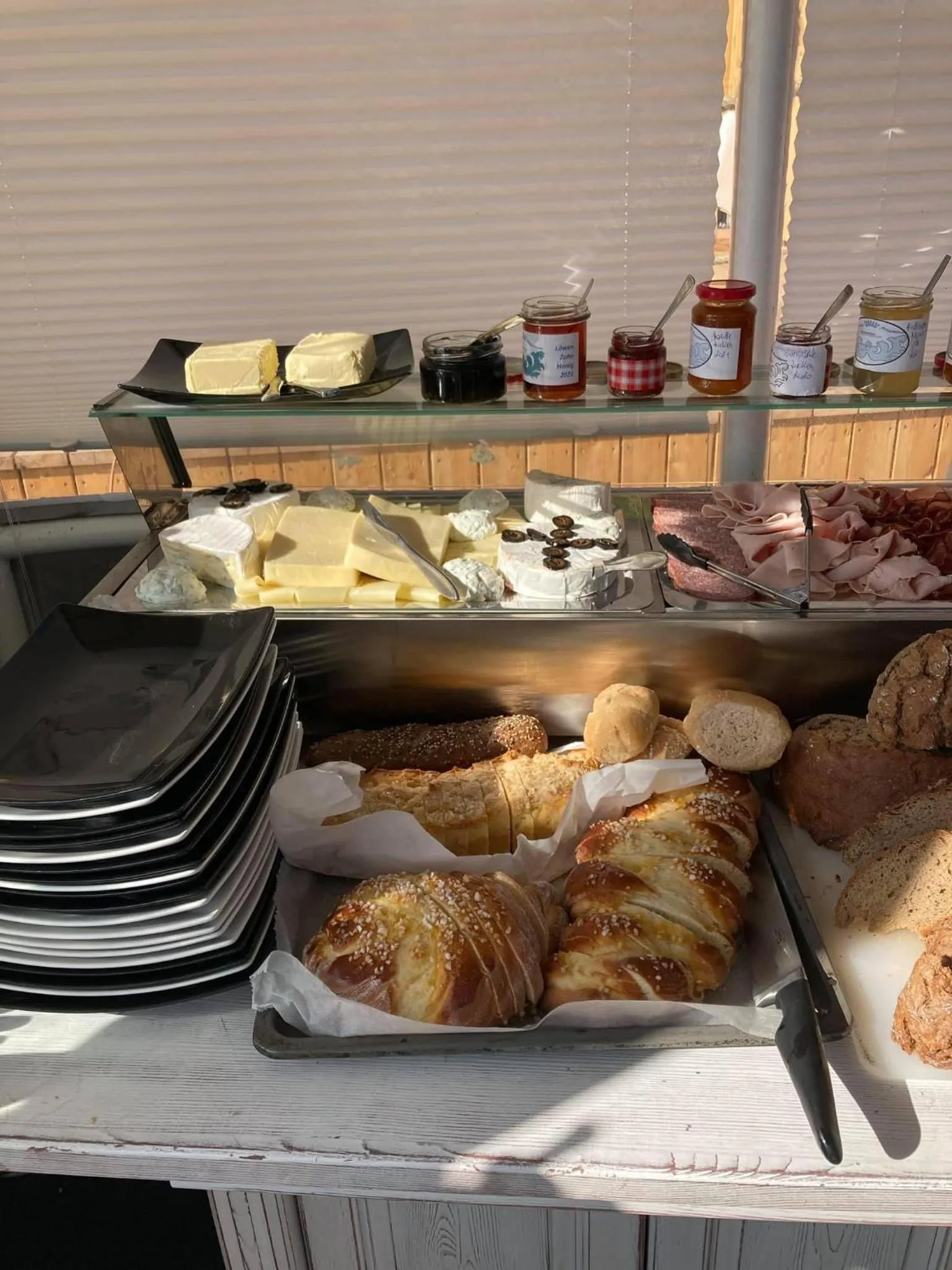 Food and drinks in Kantor Village am Millstätter See - Boutique-Chalets und Lodges