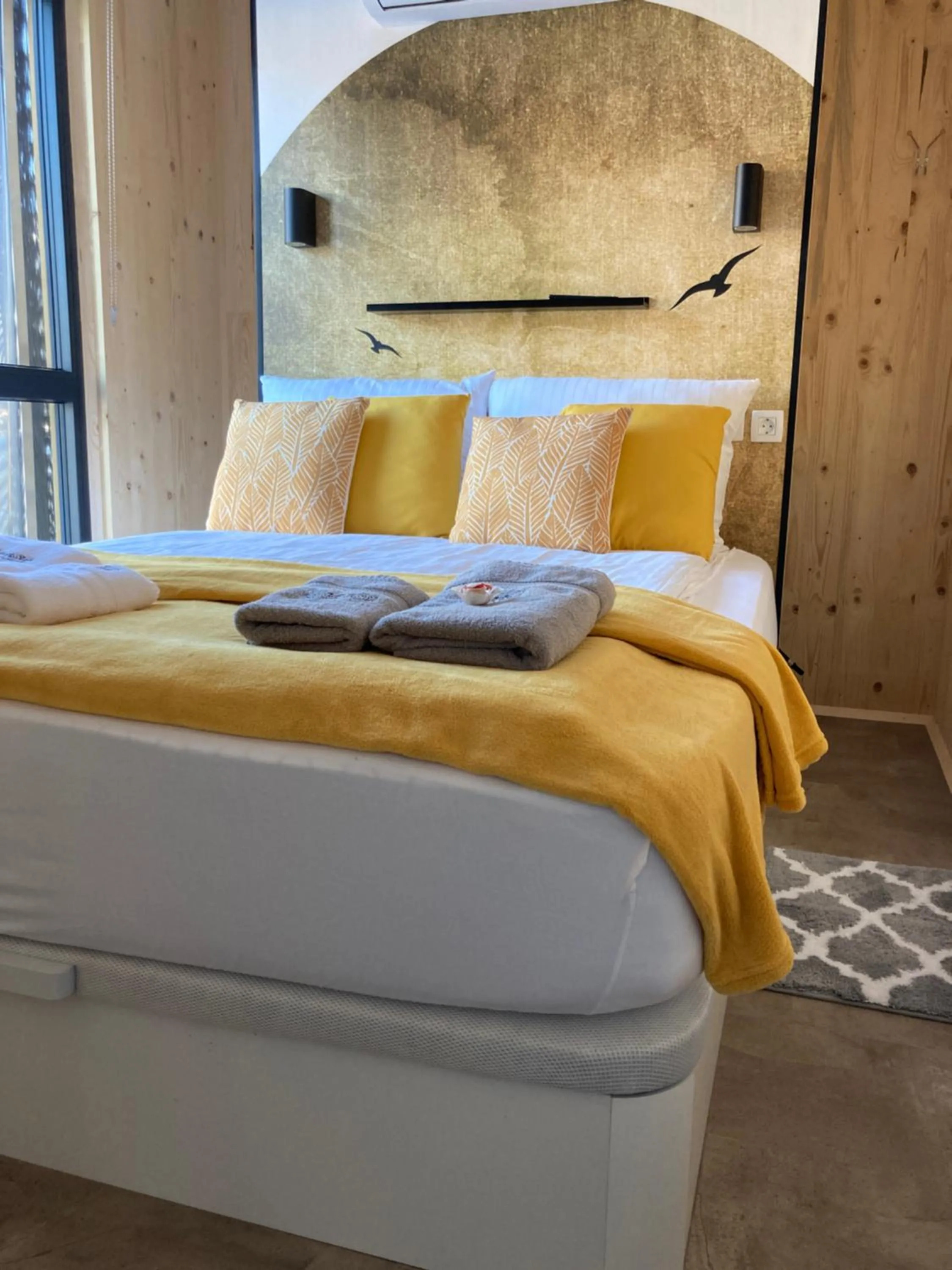 Bed in Kantor Village am Millstätter See - Boutique-Chalets und Lodges