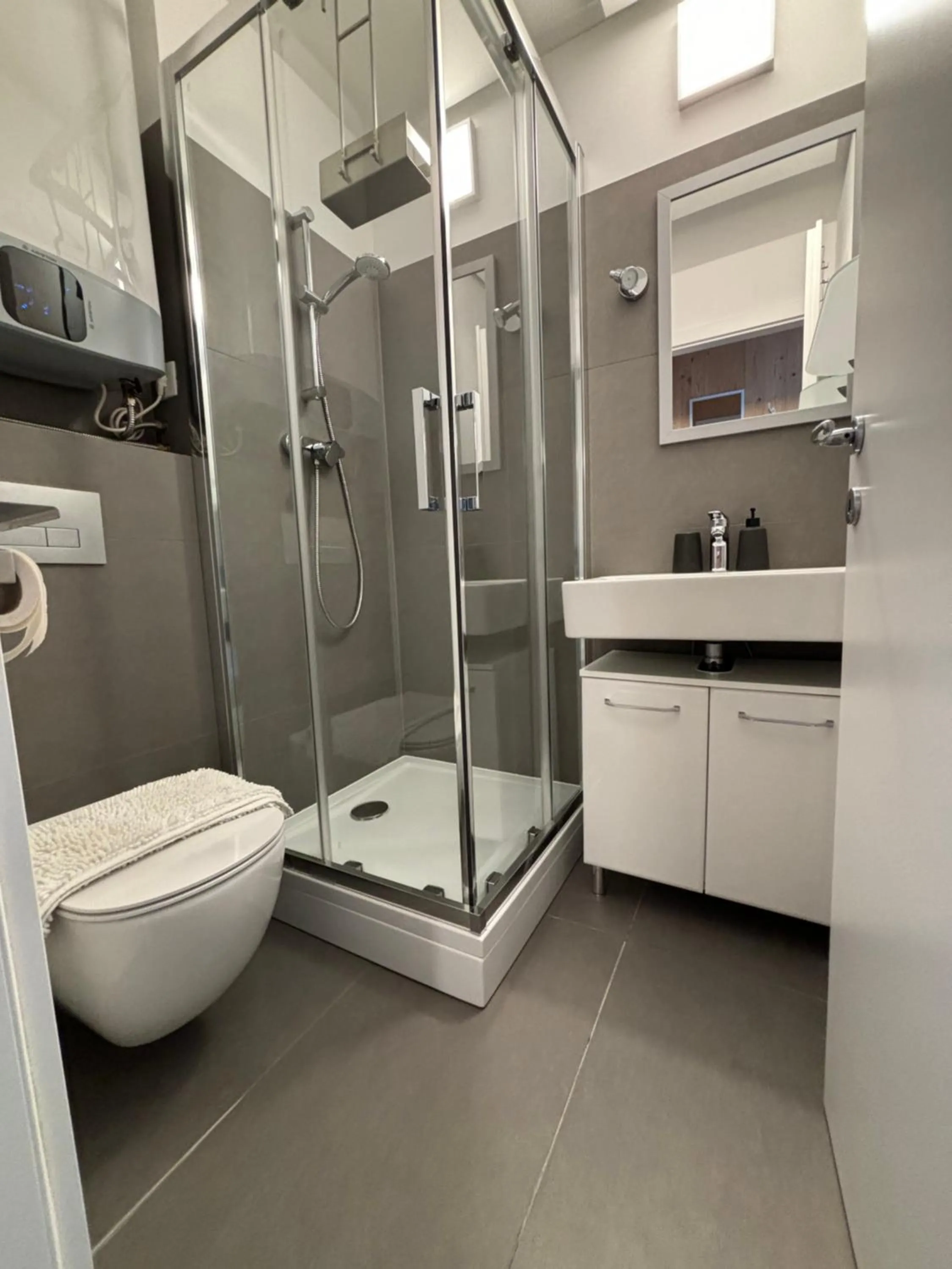 Shower in Kantor Village am Millstätter See - Boutique-Chalets und Lodges