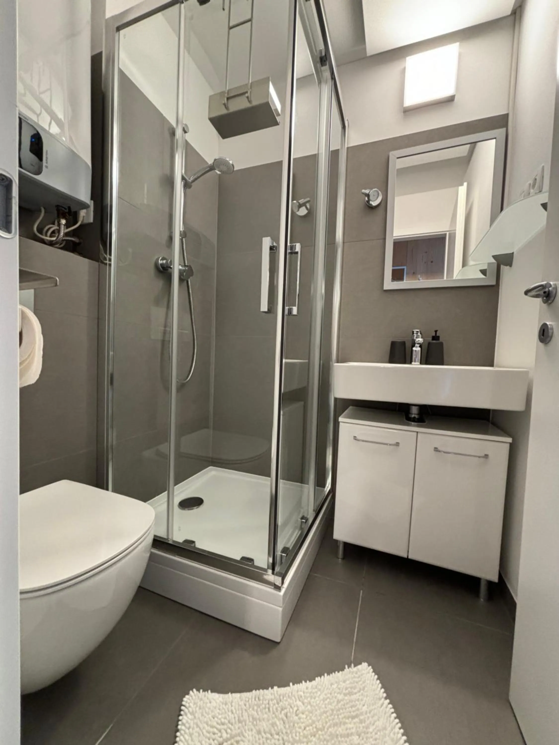 Shower in Kantor Village am Millstätter See - Boutique-Chalets und Lodges