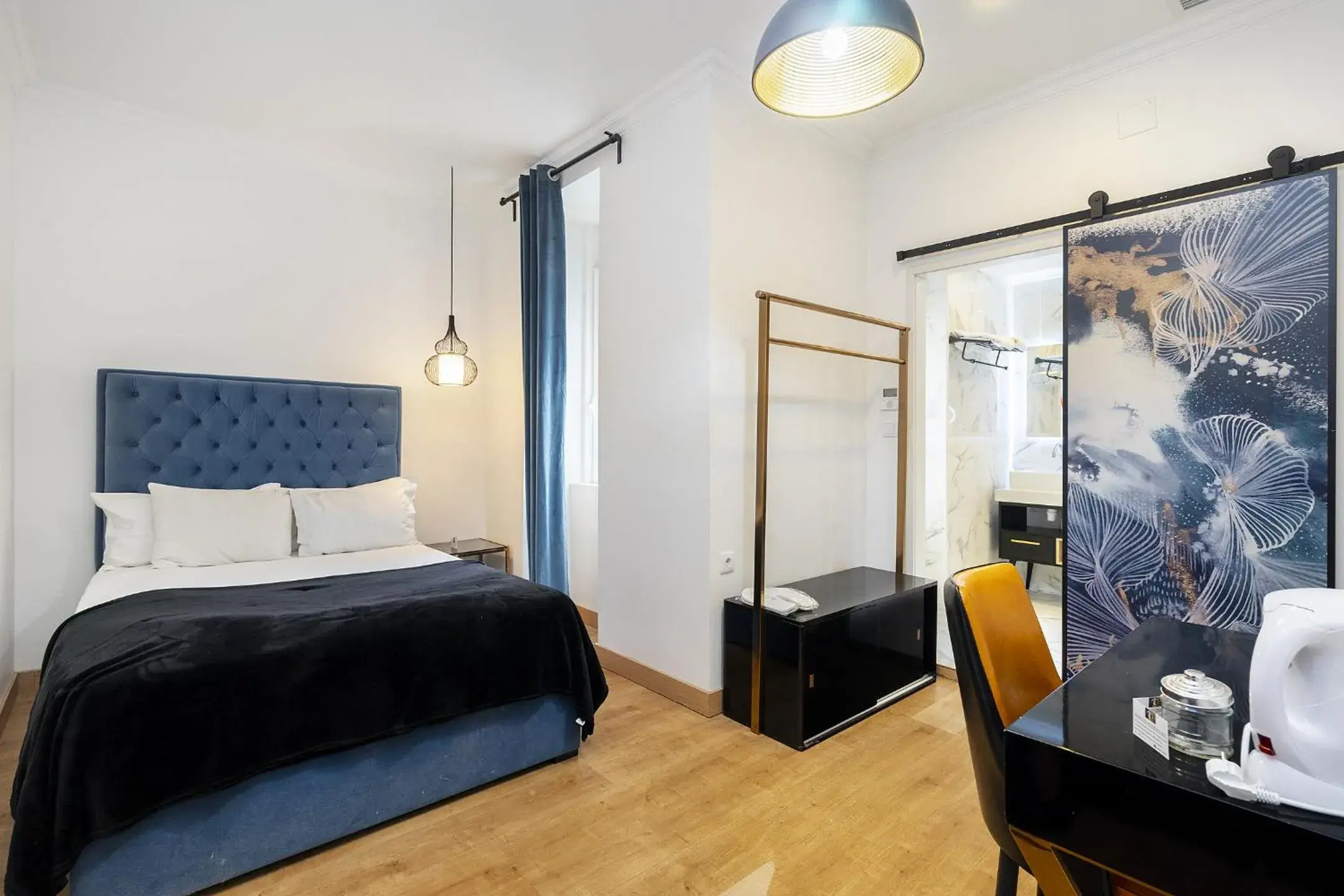 Bed in Lisbon 5 Hotel Bed in Lisbon 5 Hotel