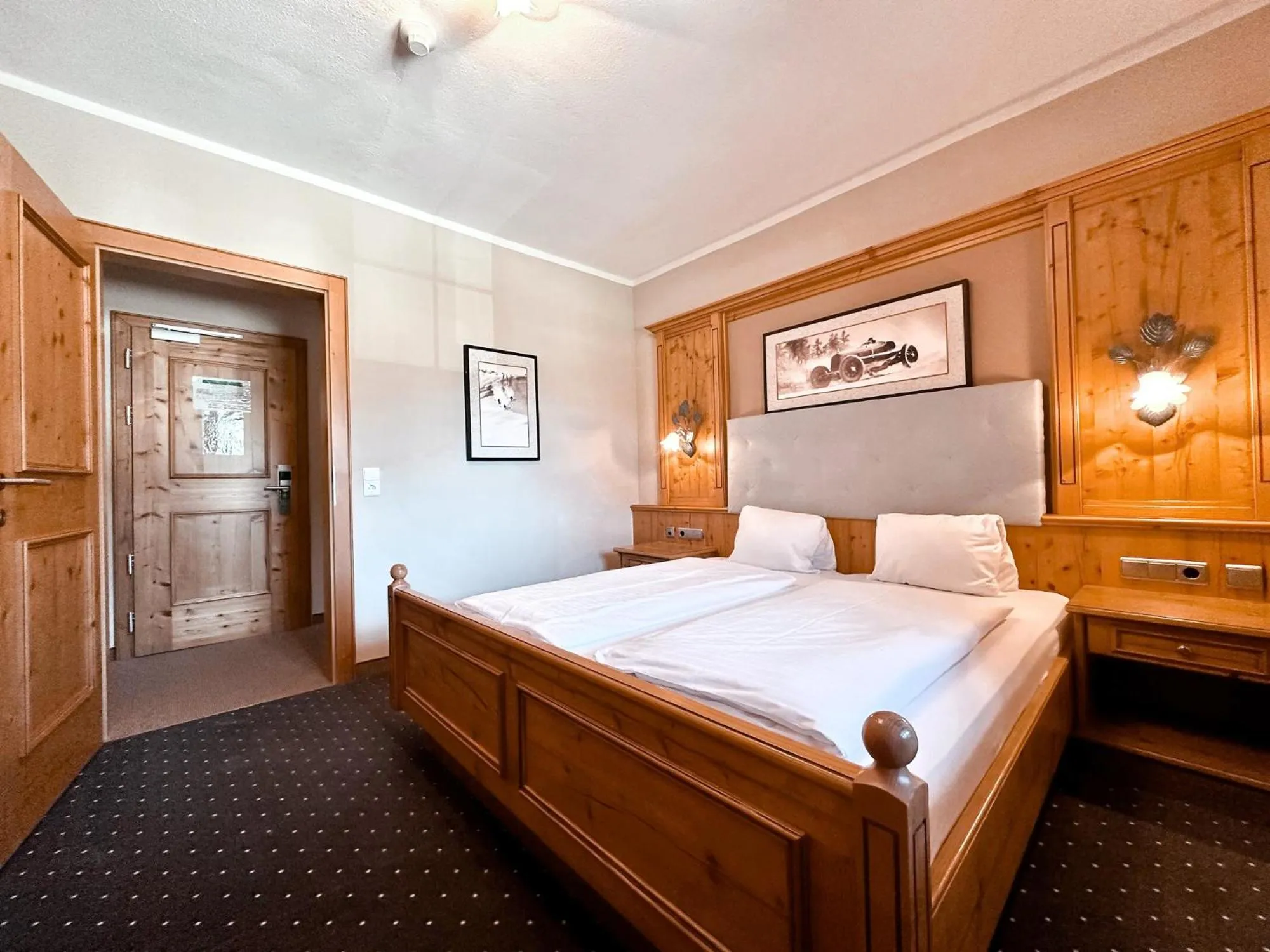 Bed in Hotel Das Urbisgut