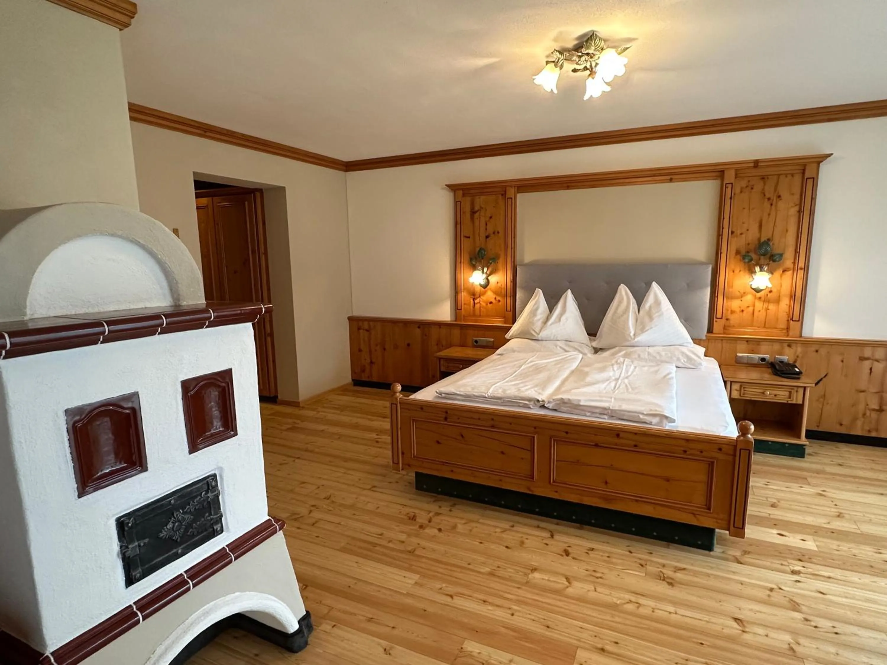 Bed in Hotel Das Urbisgut