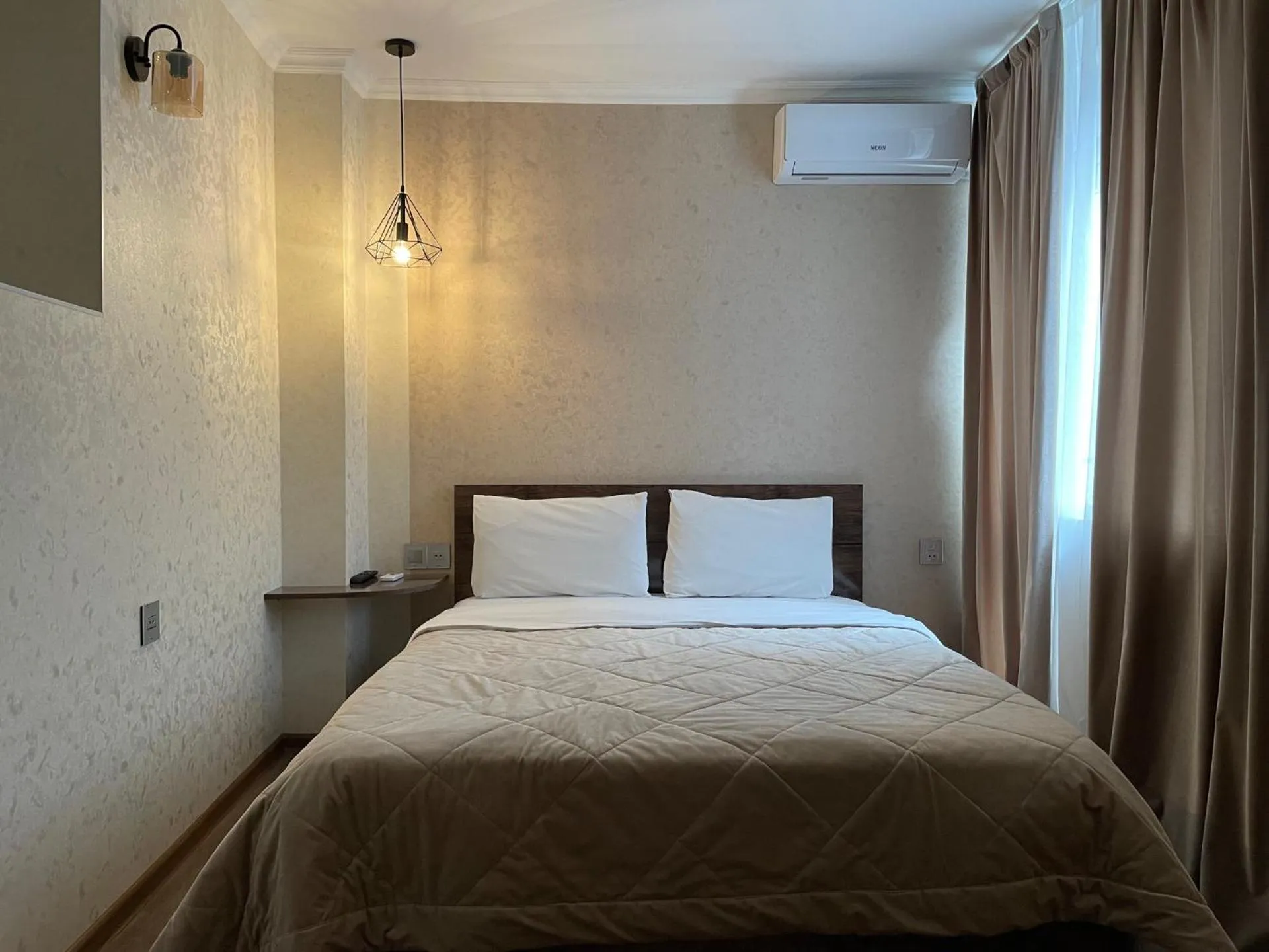 Bedroom, Bed in Moss Art Boutique Hotel