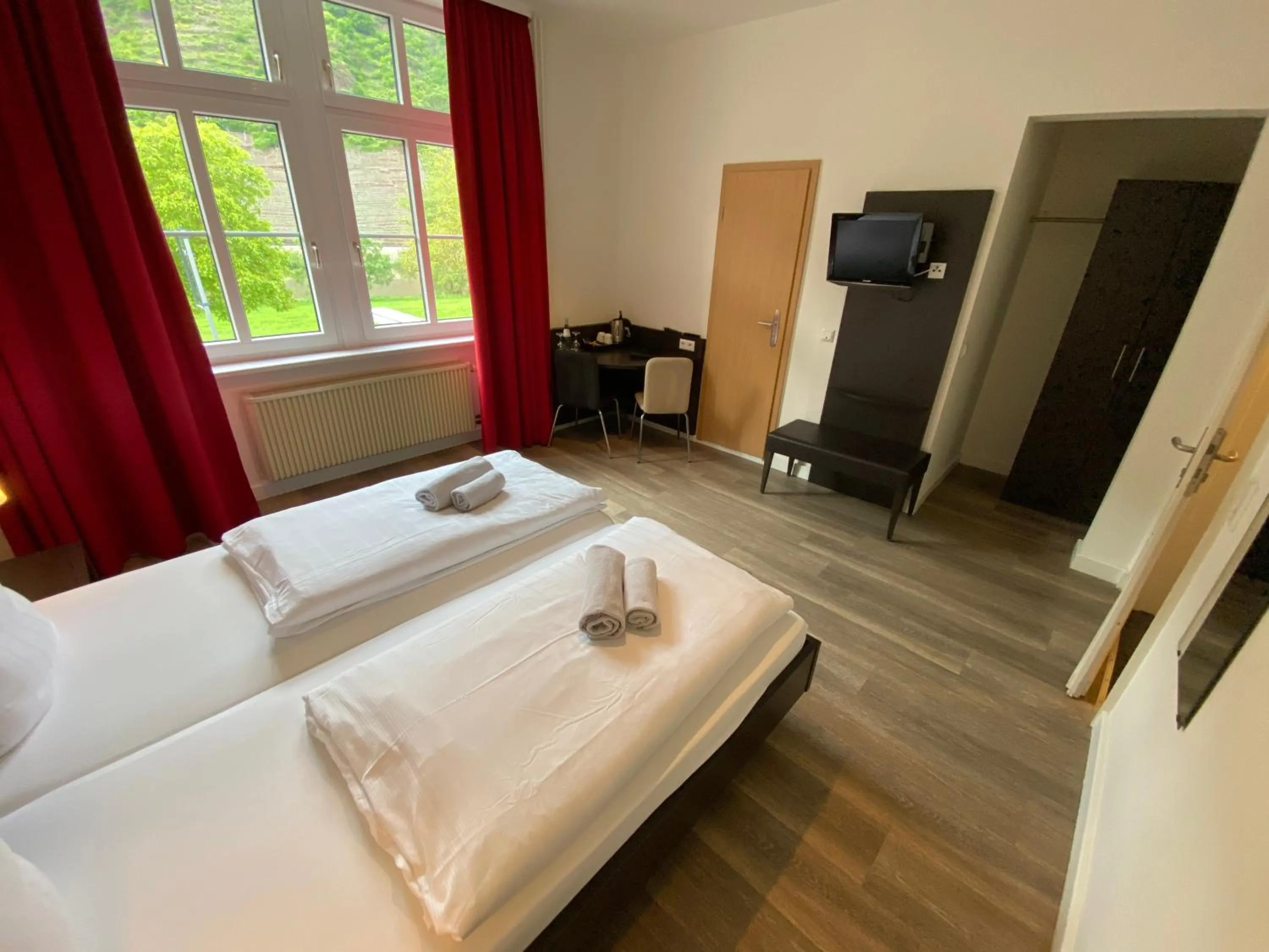 Photo of the whole room, Bed in Altes Pfarrhaus