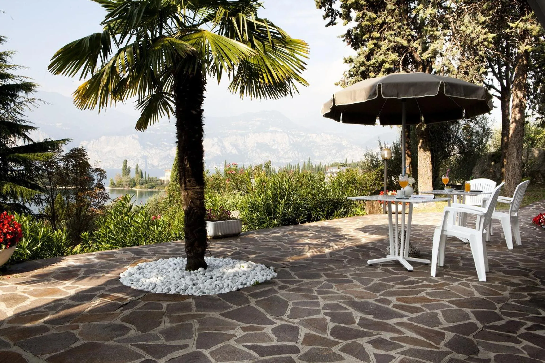 Patio in Hotel Villa Orizzonte