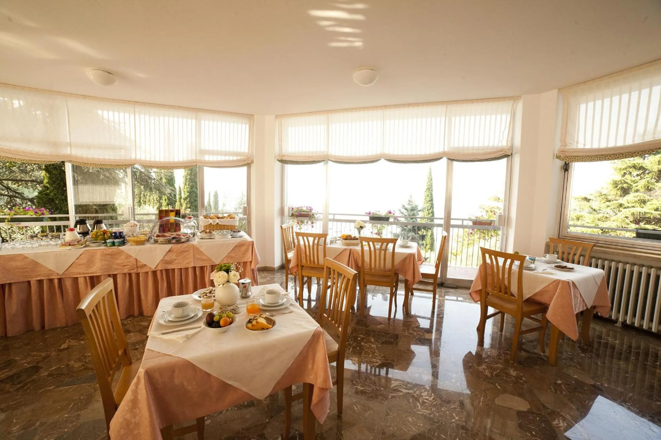 Restaurant/places to eat in Hotel Villa Orizzonte