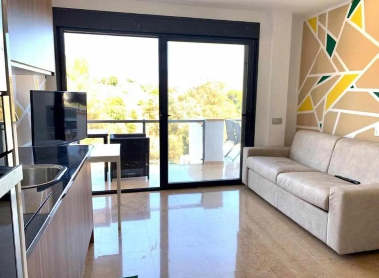 Apartamento (2) en chalet con vista abierta al mar