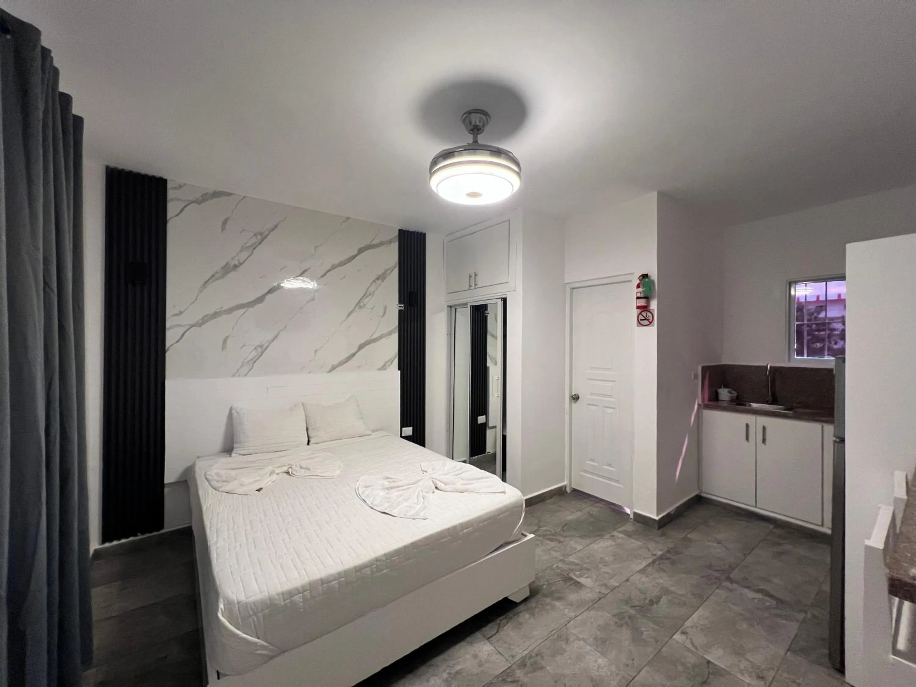 Photo of the whole room, Bed in Costa Love Hotel Aeropuerto