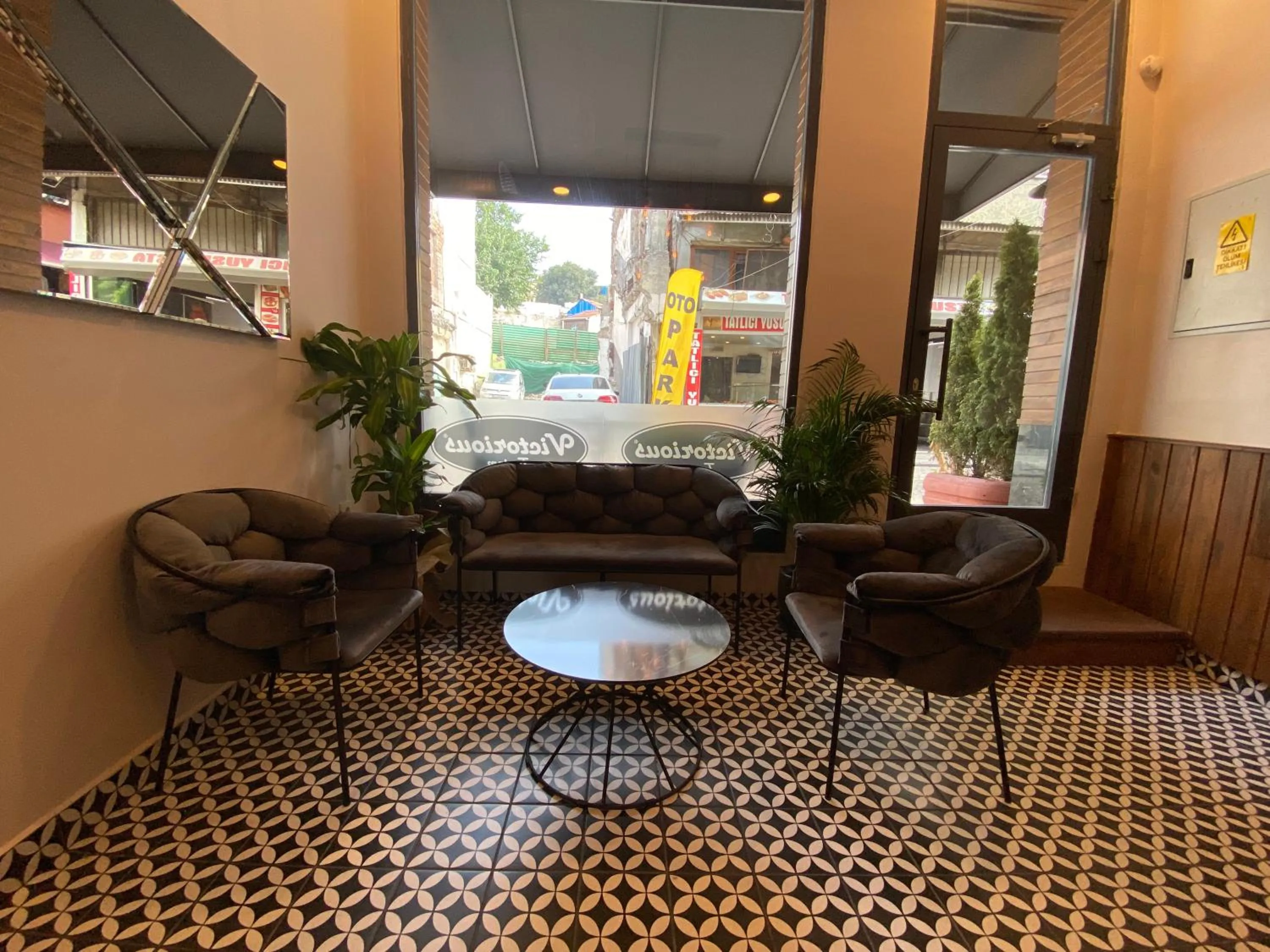 Lobby or reception in Victorious Hotel