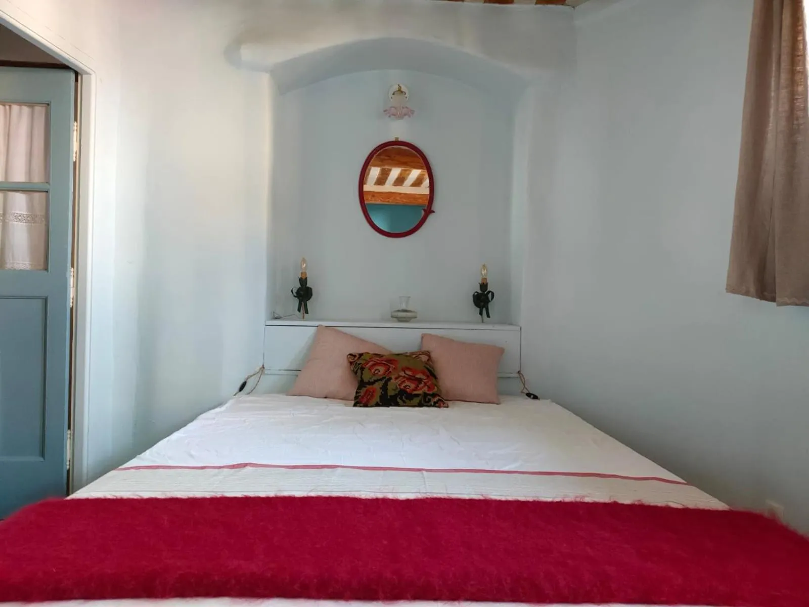 Bed in La Maison près de la Fontaine