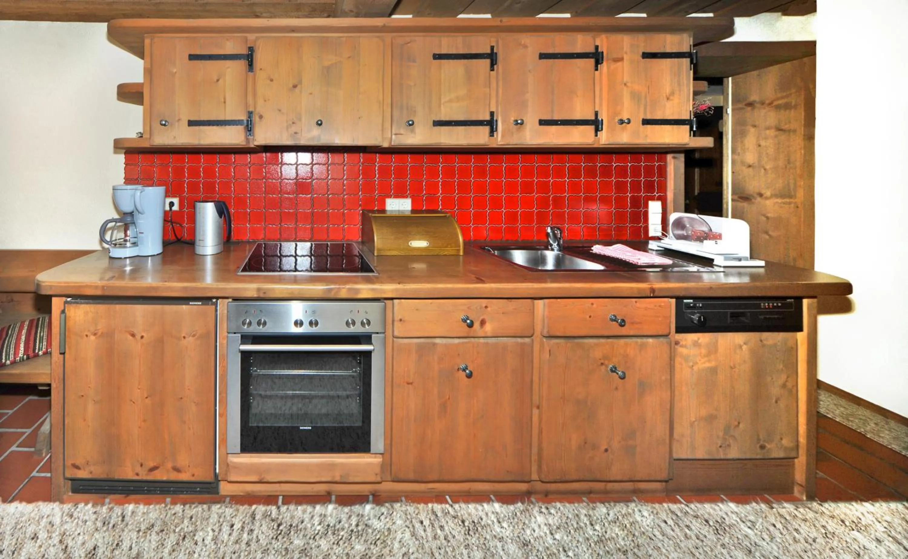 Kitchen or kitchenette in Haus Salzburg
