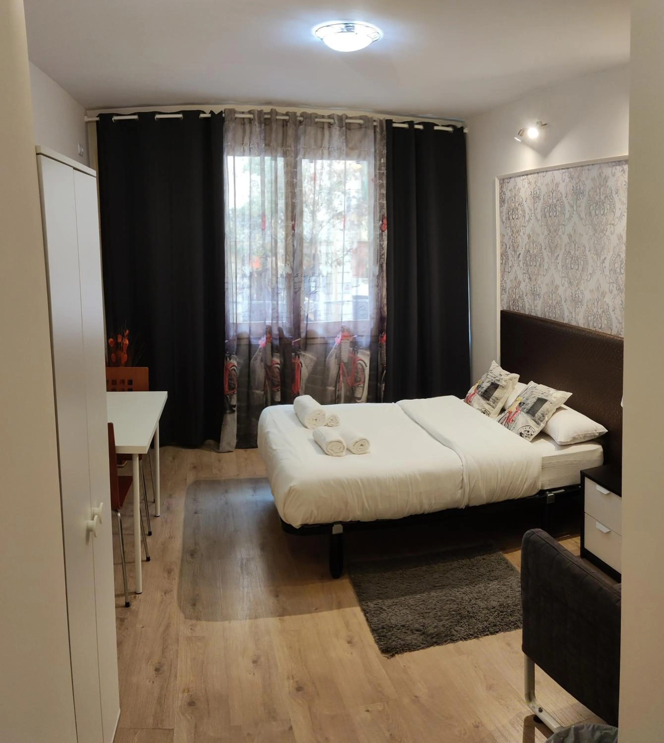 Bedroom, Bed in Guest House Barcelona Bruc