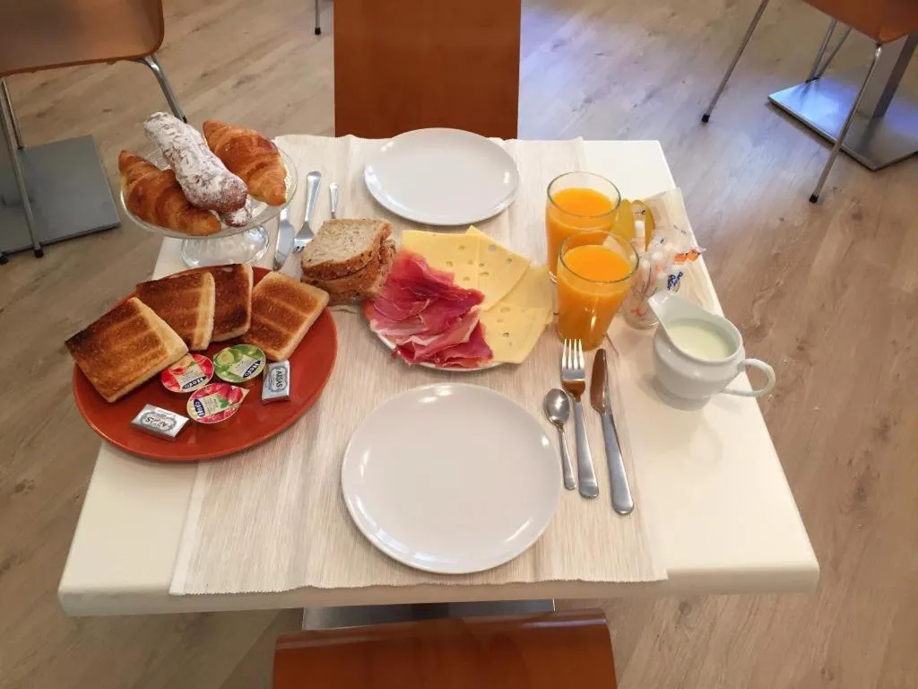 Breakfast in Guest House Barcelona Bruc