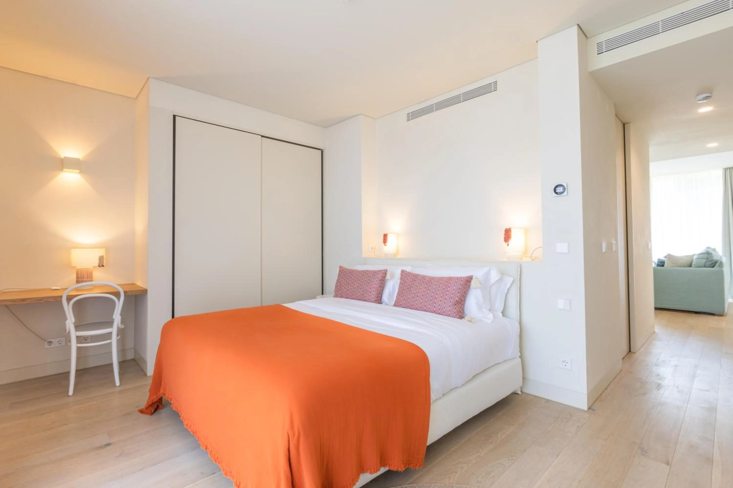 Bed in White Shell Beach Villas