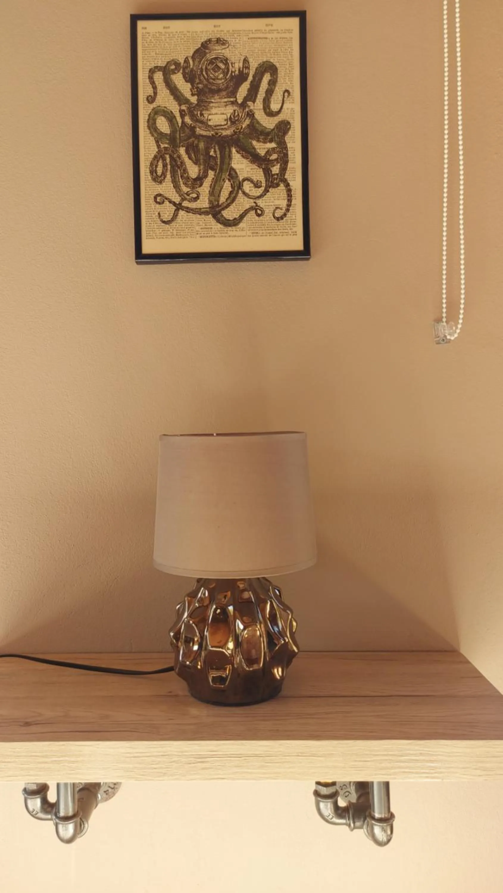 Decorative detail in B&B Emarik