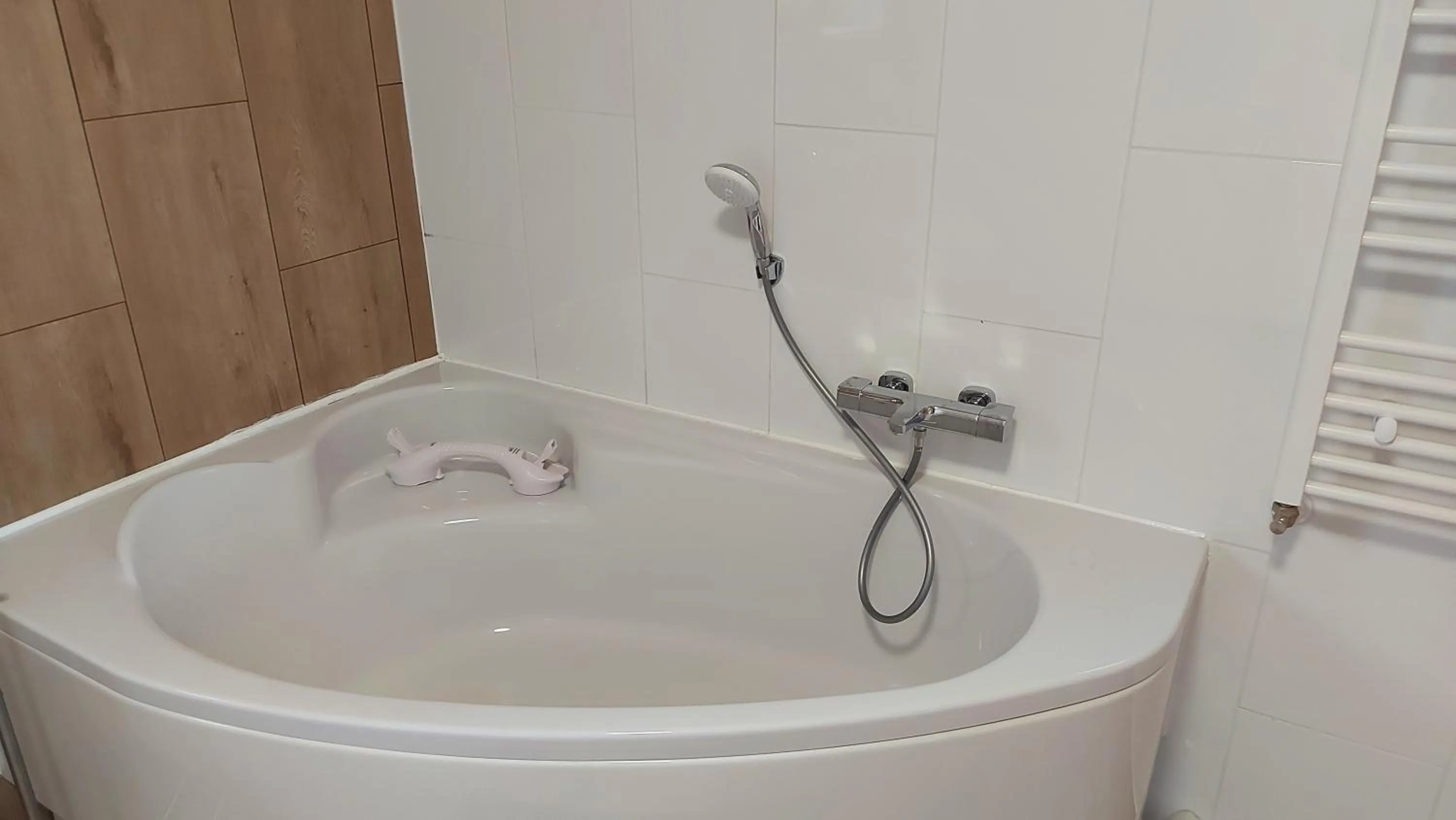 Bathroom in B&B Emarik