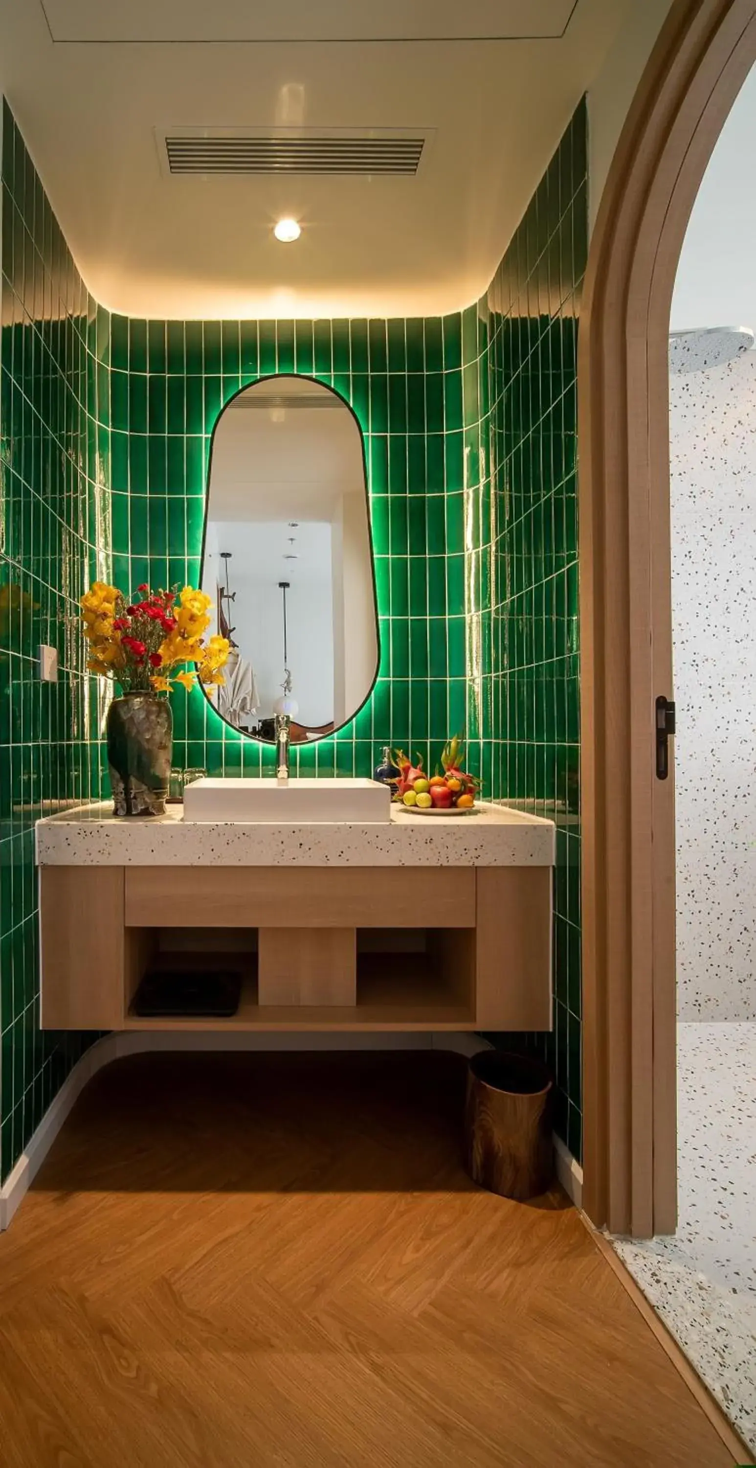 Property building in Me Saigon Boutique Hotel Property building in Me Saigon Boutique Hotel