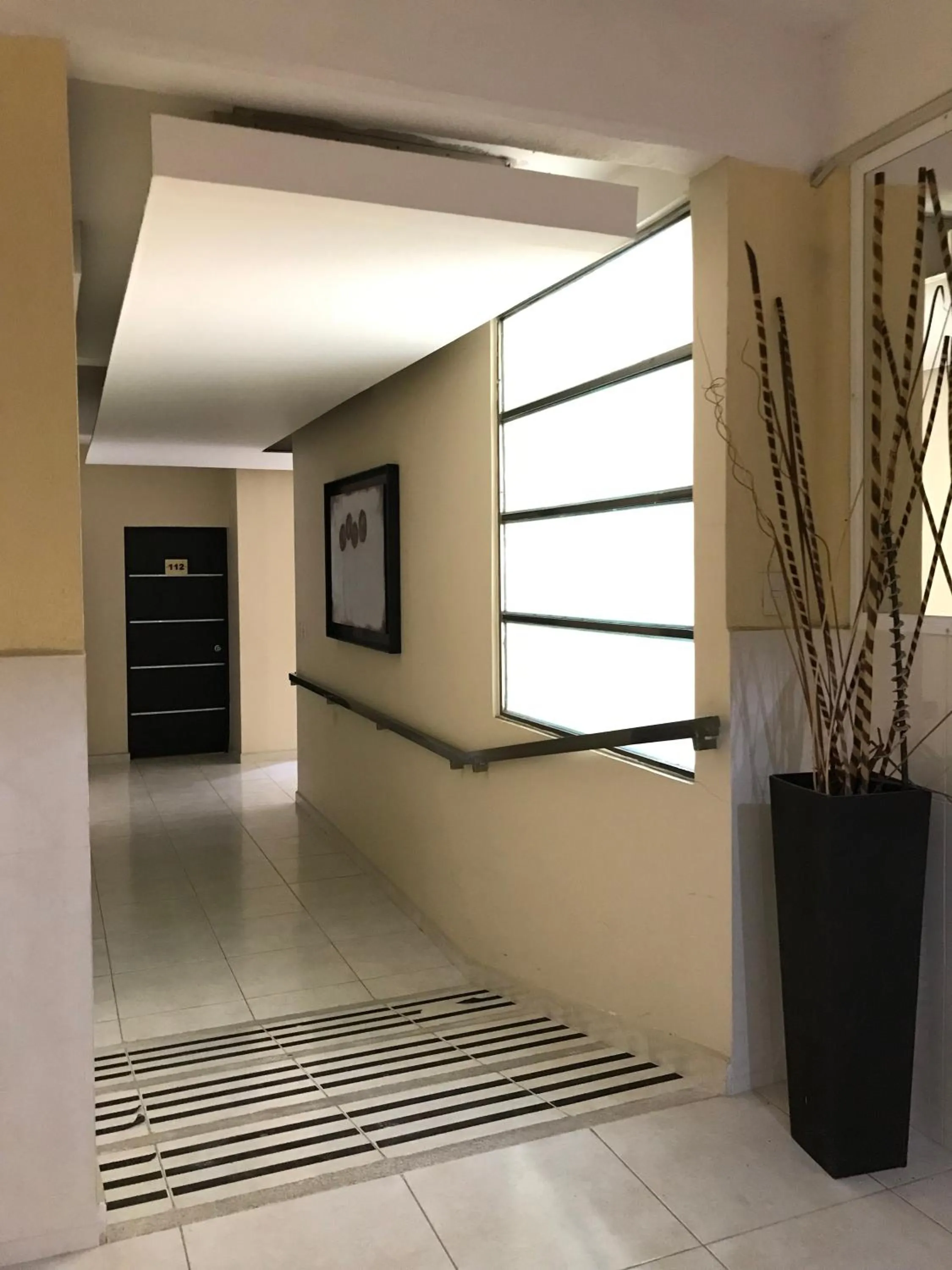 On site in Hotel Dorado a una calle de Playa Regatas y el Malecon