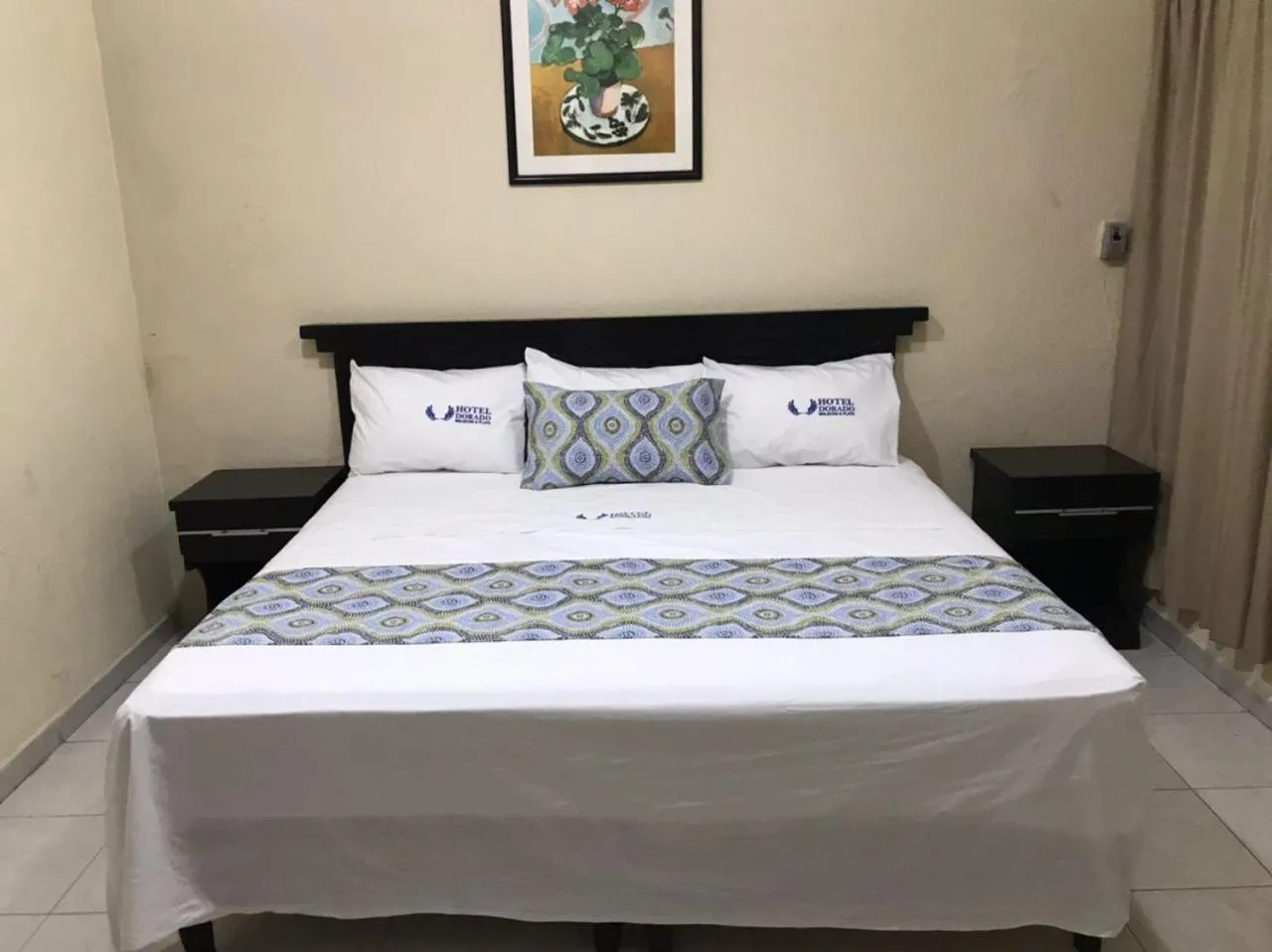 Bed in Hotel Dorado a una calle de Playa Regatas y el Malecon