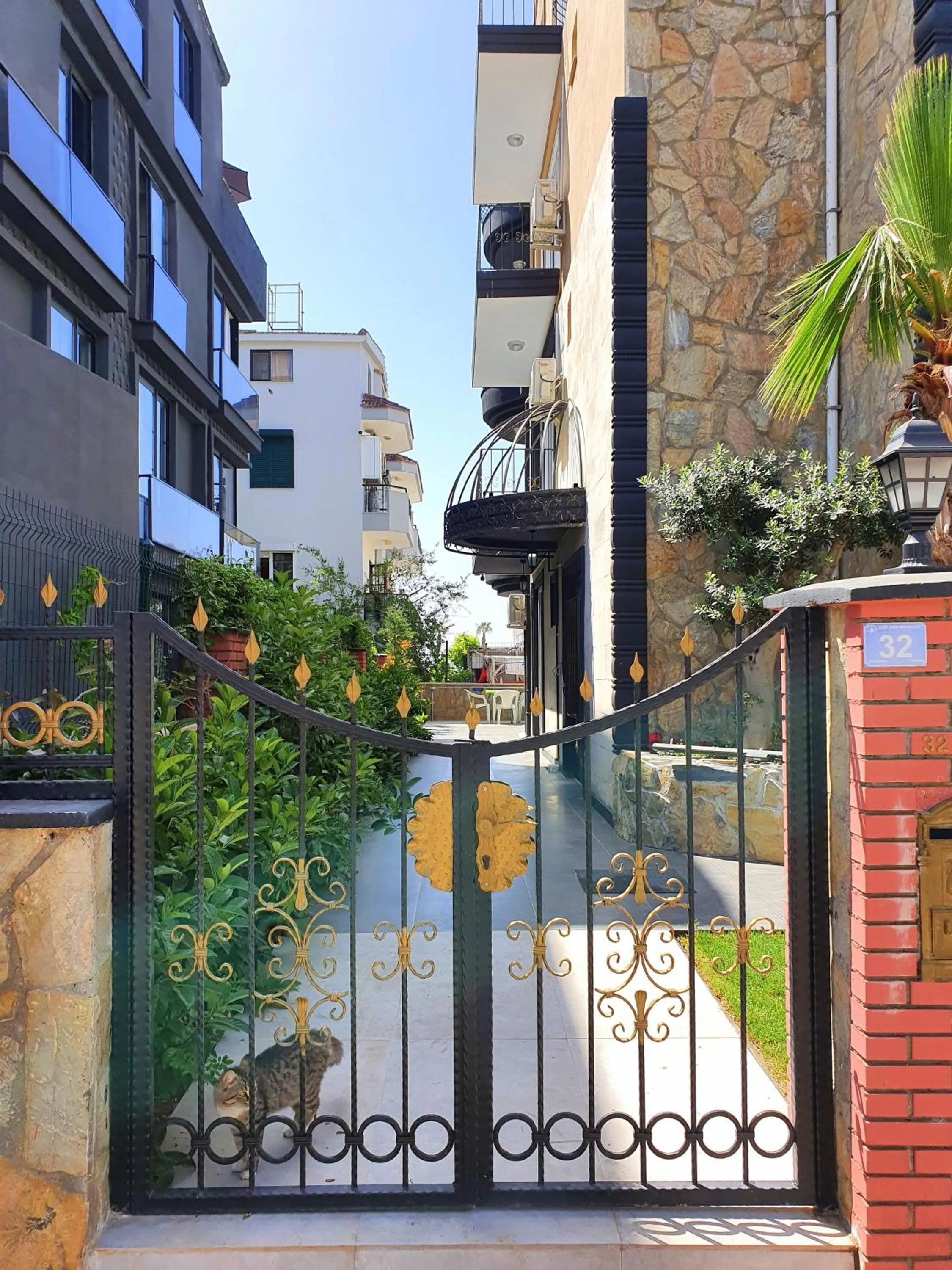 Facade/entrance in Home Mood Apart Hotel