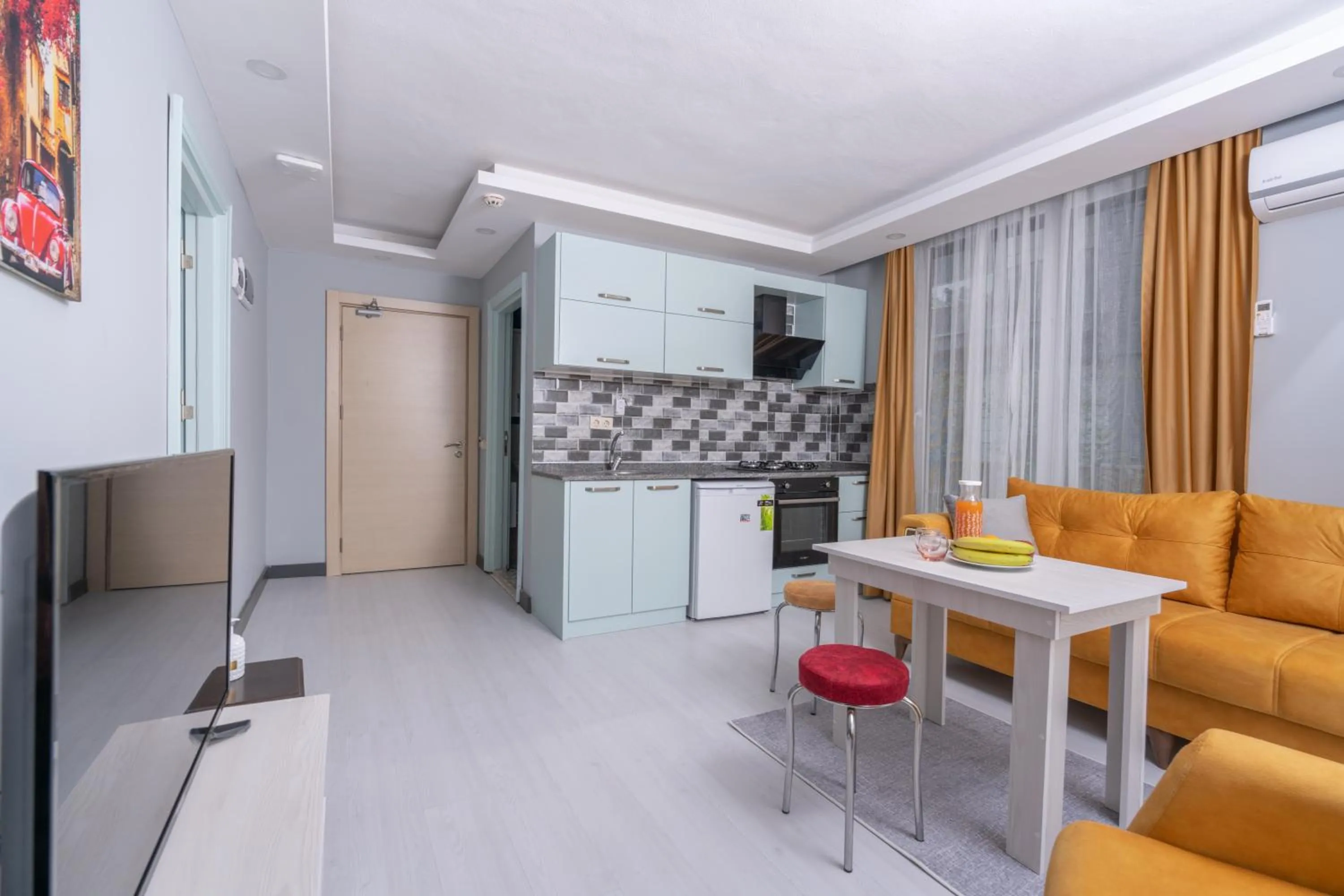 Kitchen or kitchenette in Home Mood Apart Hotel