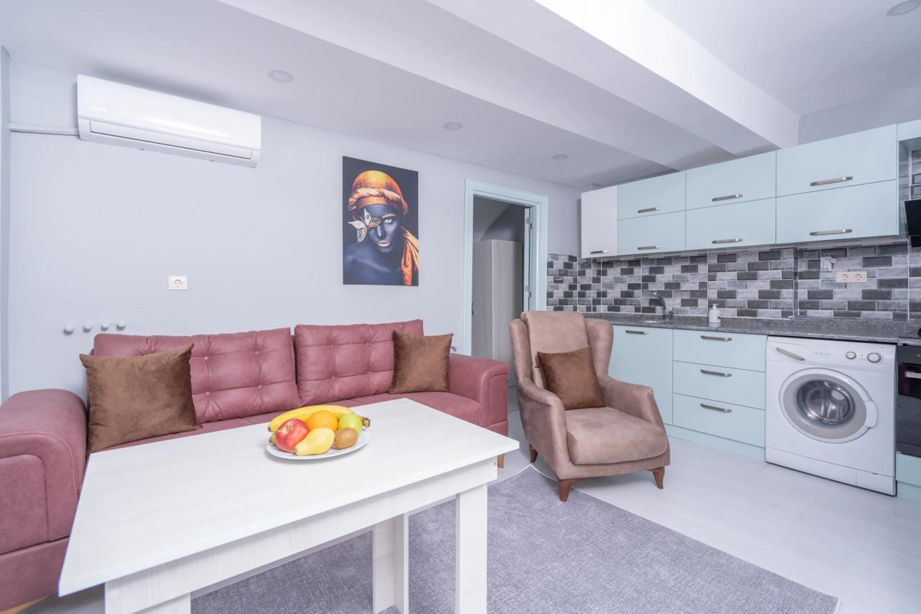Kitchen or kitchenette in Home Mood Apart Hotel