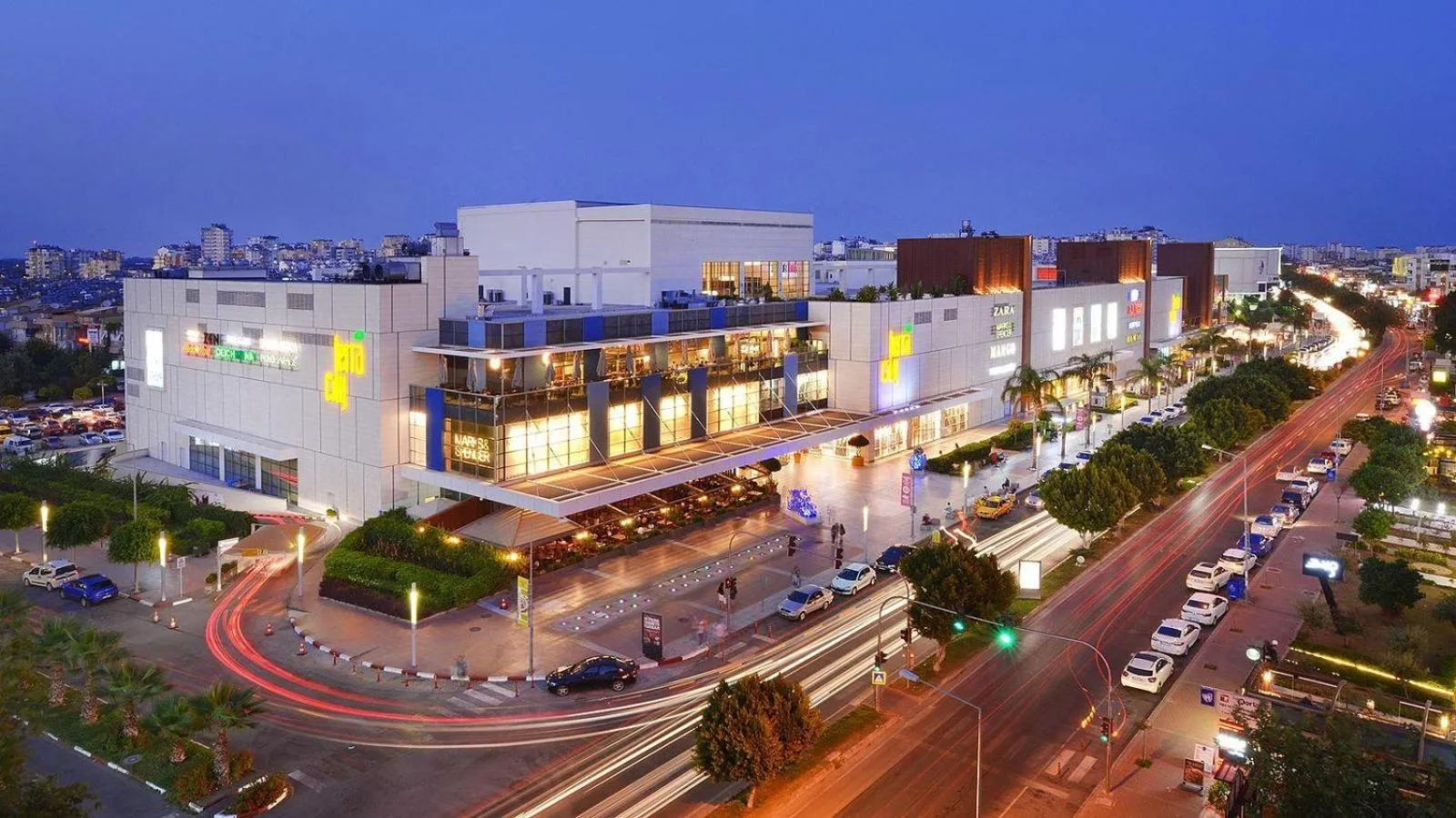 Shopping Area in Home Mood Apart Hotel