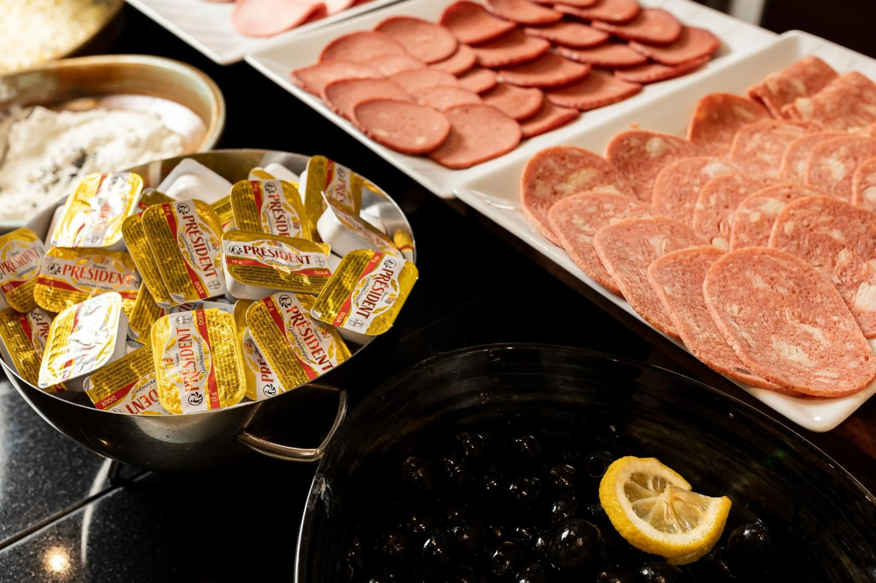 Buffet breakfast in Grand Midway Hotel