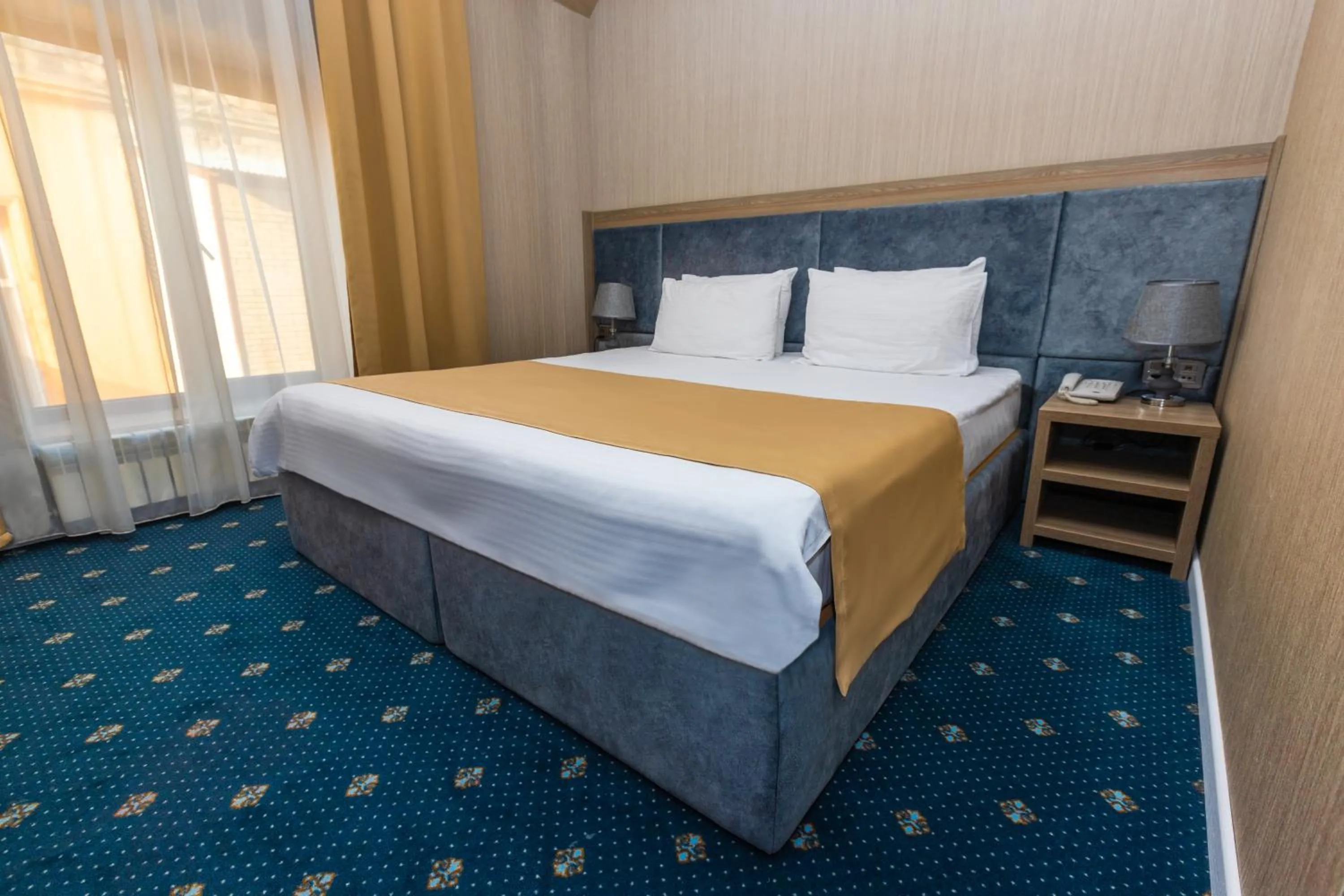 Bedroom, Bed in Grand Midway Hotel