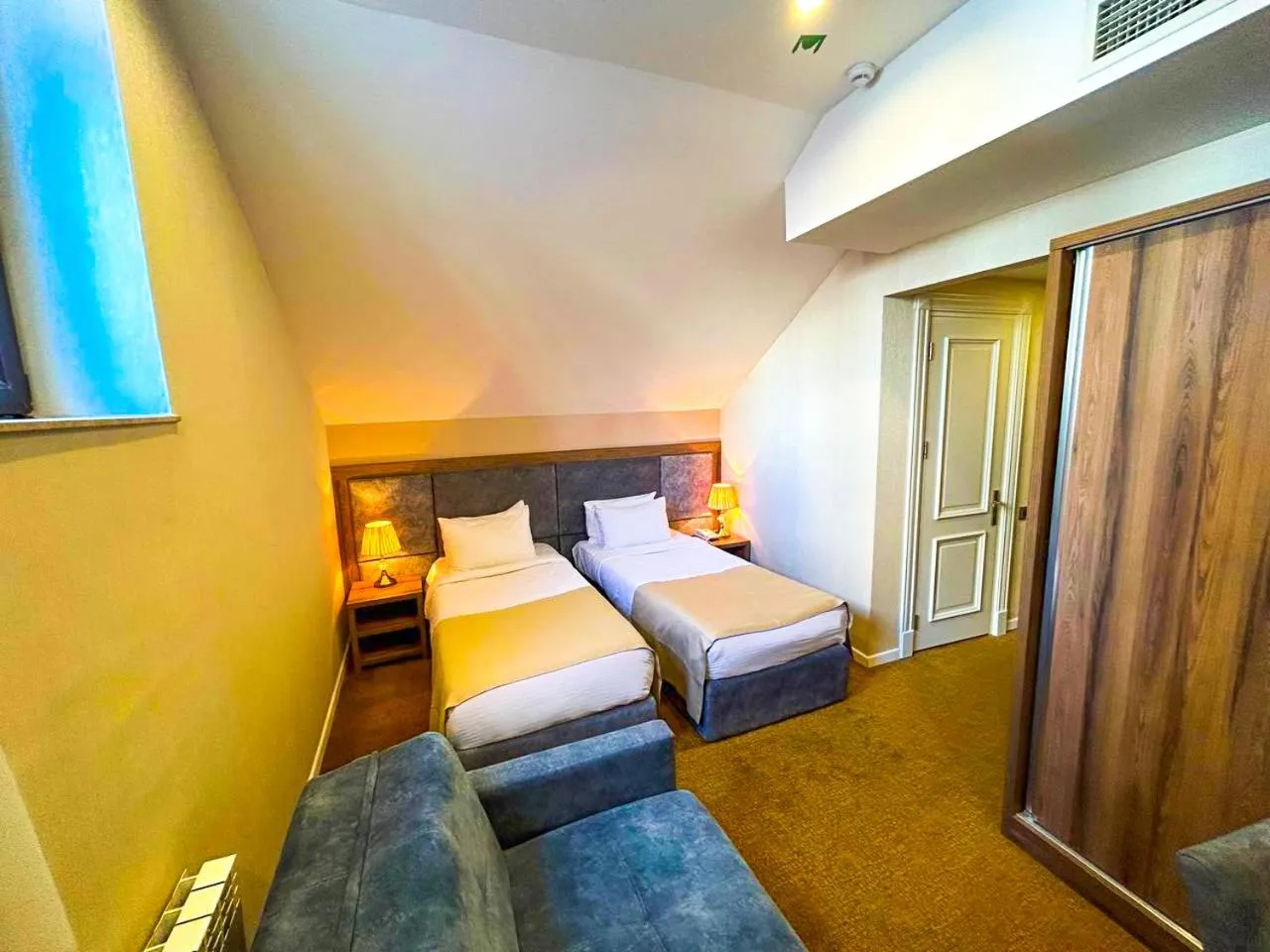 Photo of the whole room, Bed in Grand Midway Hotel