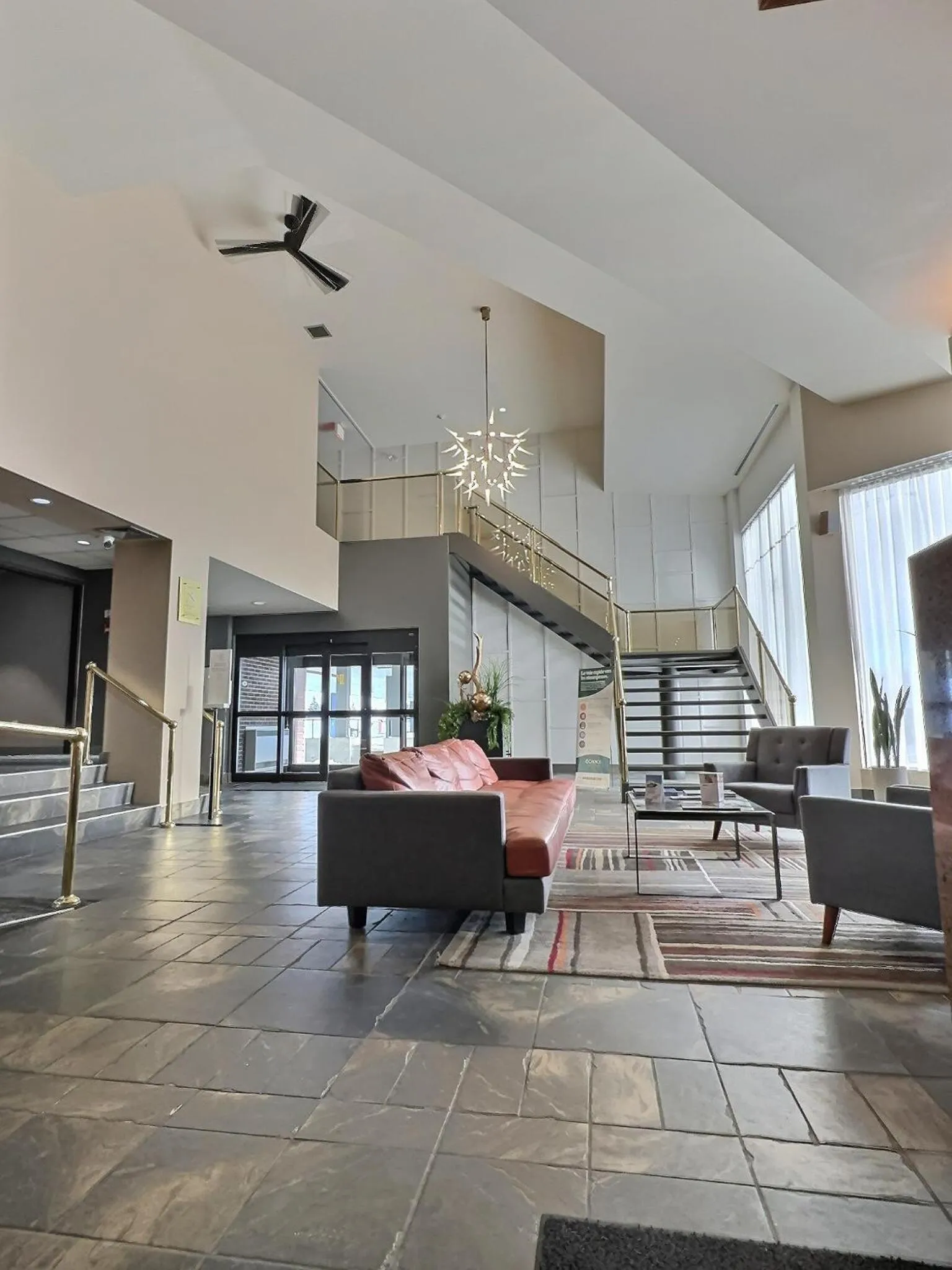 Lobby or reception in Quality Inn Rouyn-Noranda
