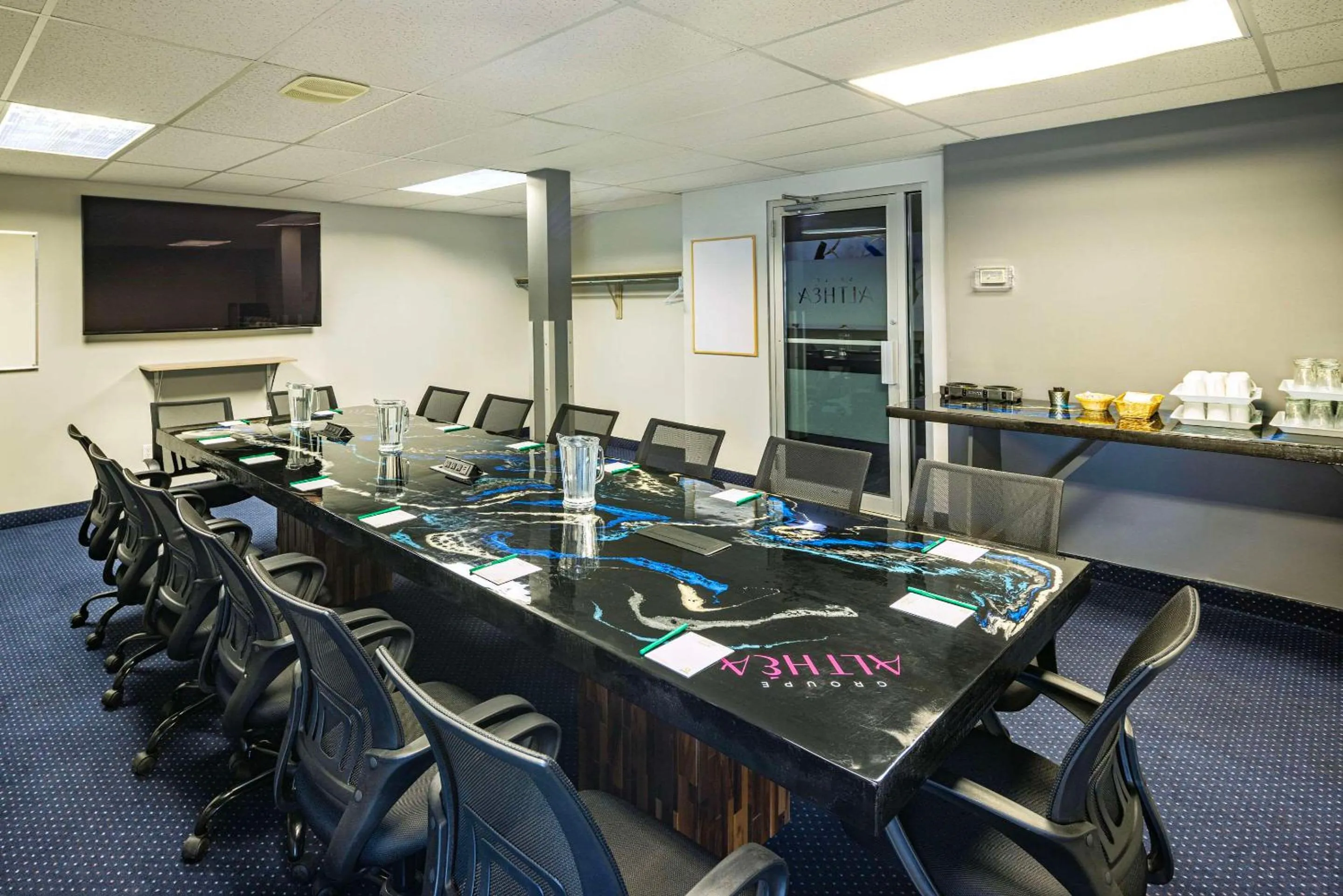 Meeting/conference room in Quality Inn Rouyn-Noranda