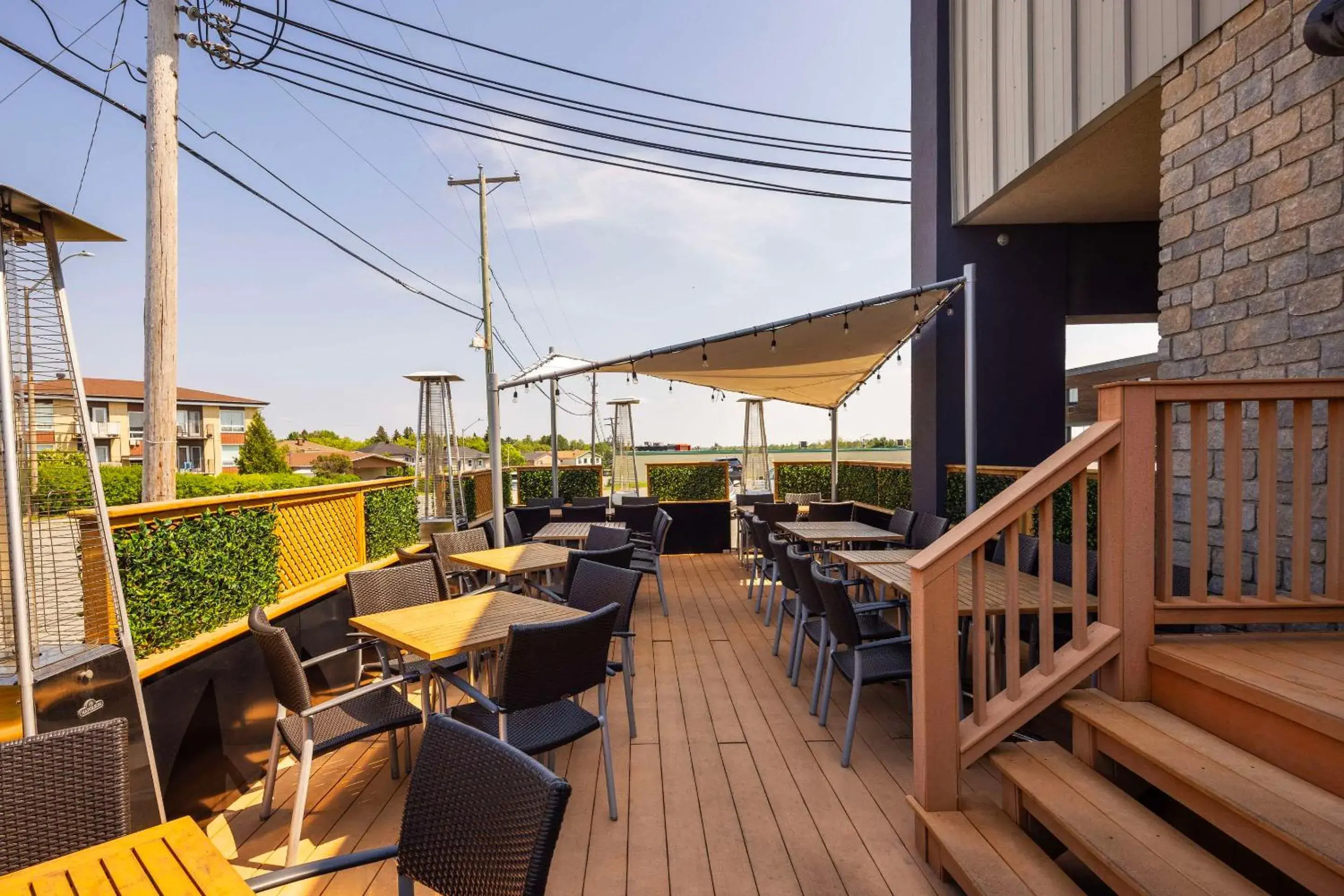 Restaurant/places to eat in Quality Inn Rouyn-Noranda Restaurant/places to eat in Quality Inn Rouyn-Noranda