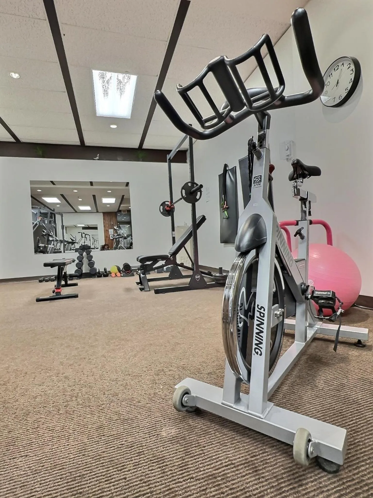 Fitness centre/facilities in Quality Inn Rouyn-Noranda