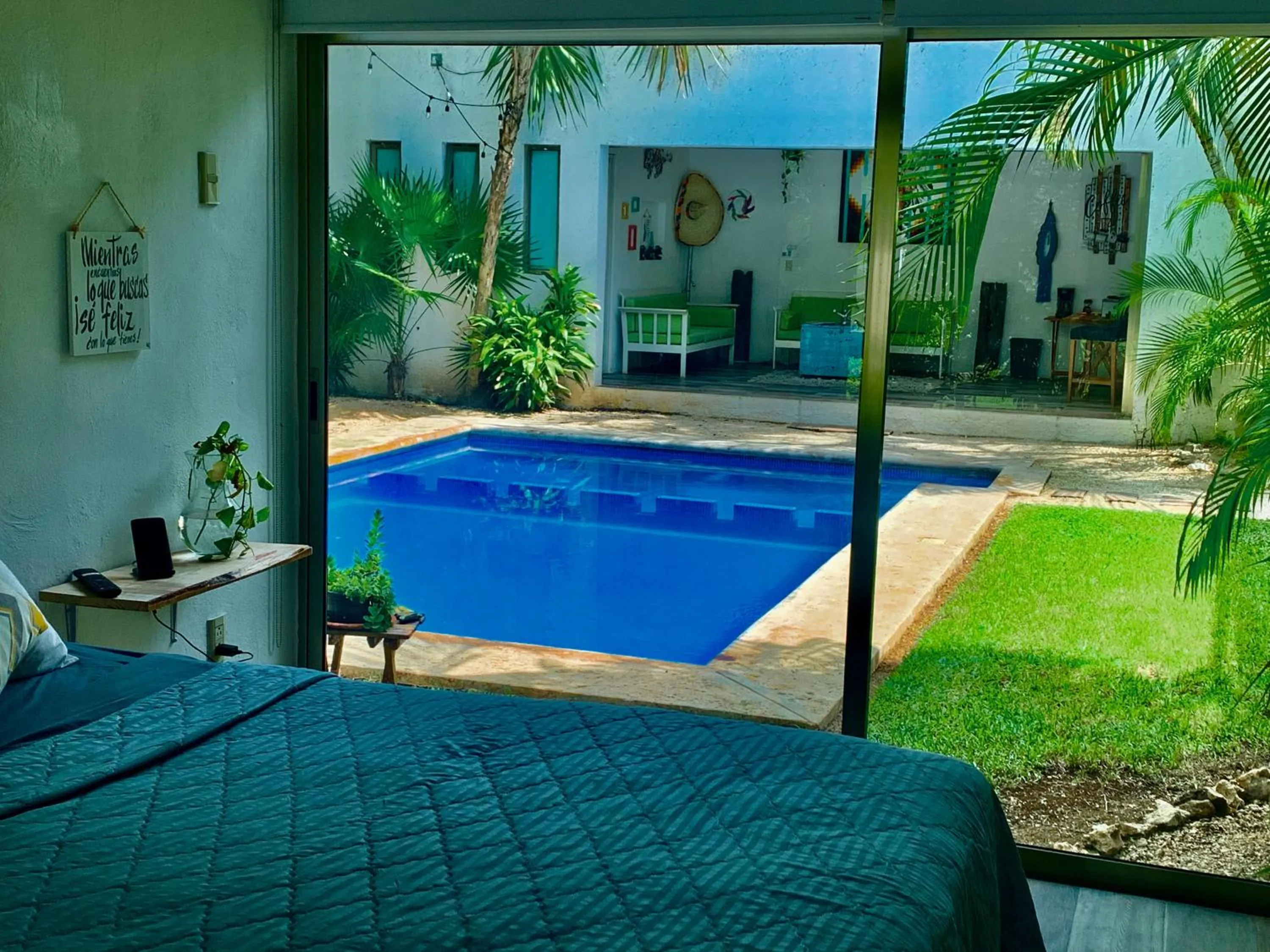 Pool view in Casa Borush by Ecoplaneta