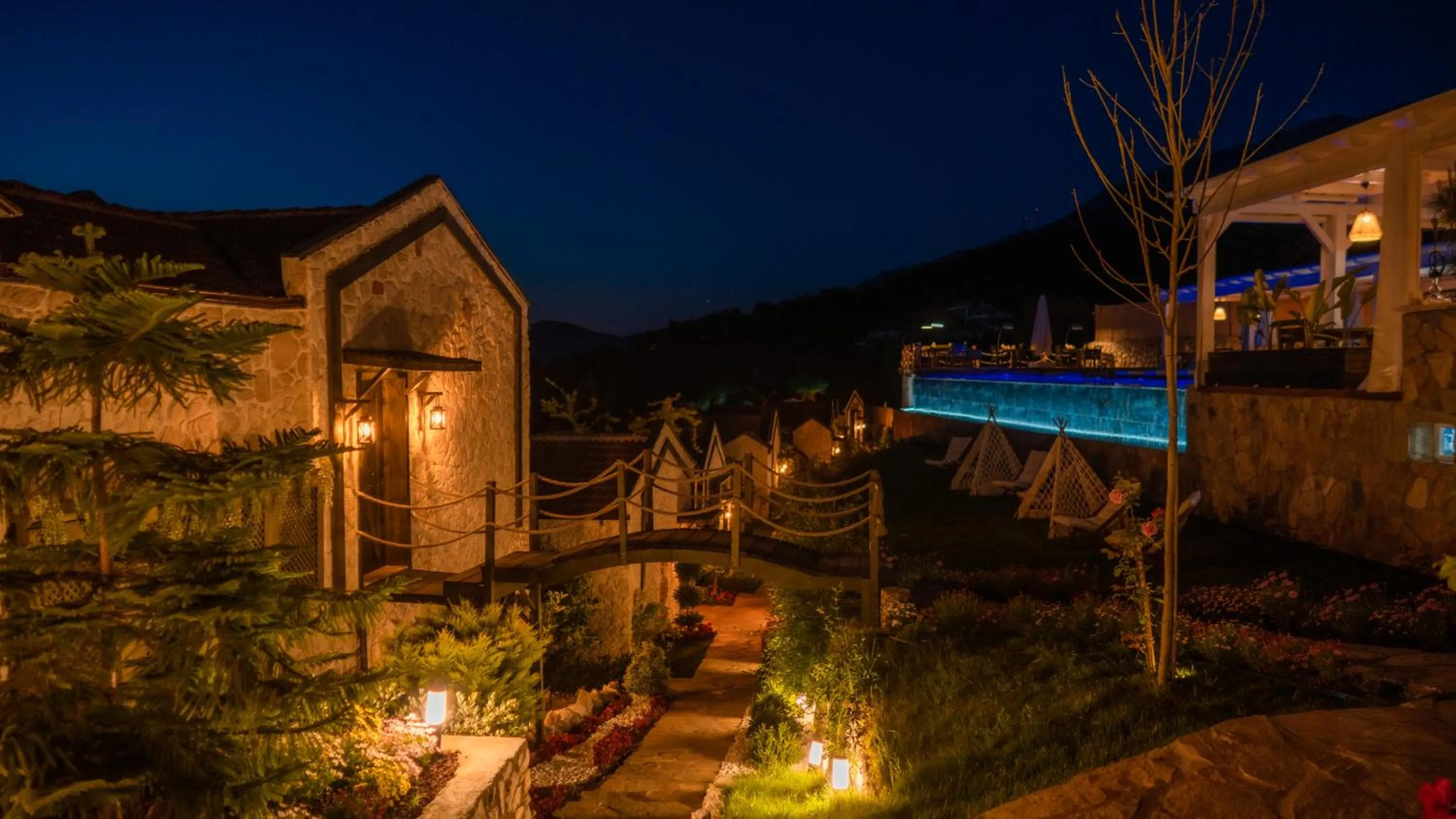 Property building in Vista Del Amor Faralya