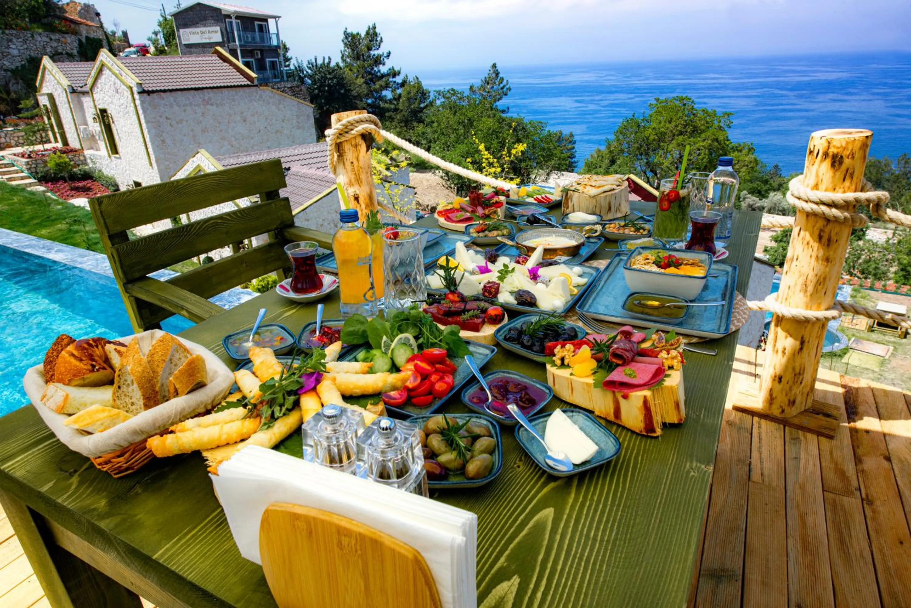 Breakfast in Vista Del Amor Faralya