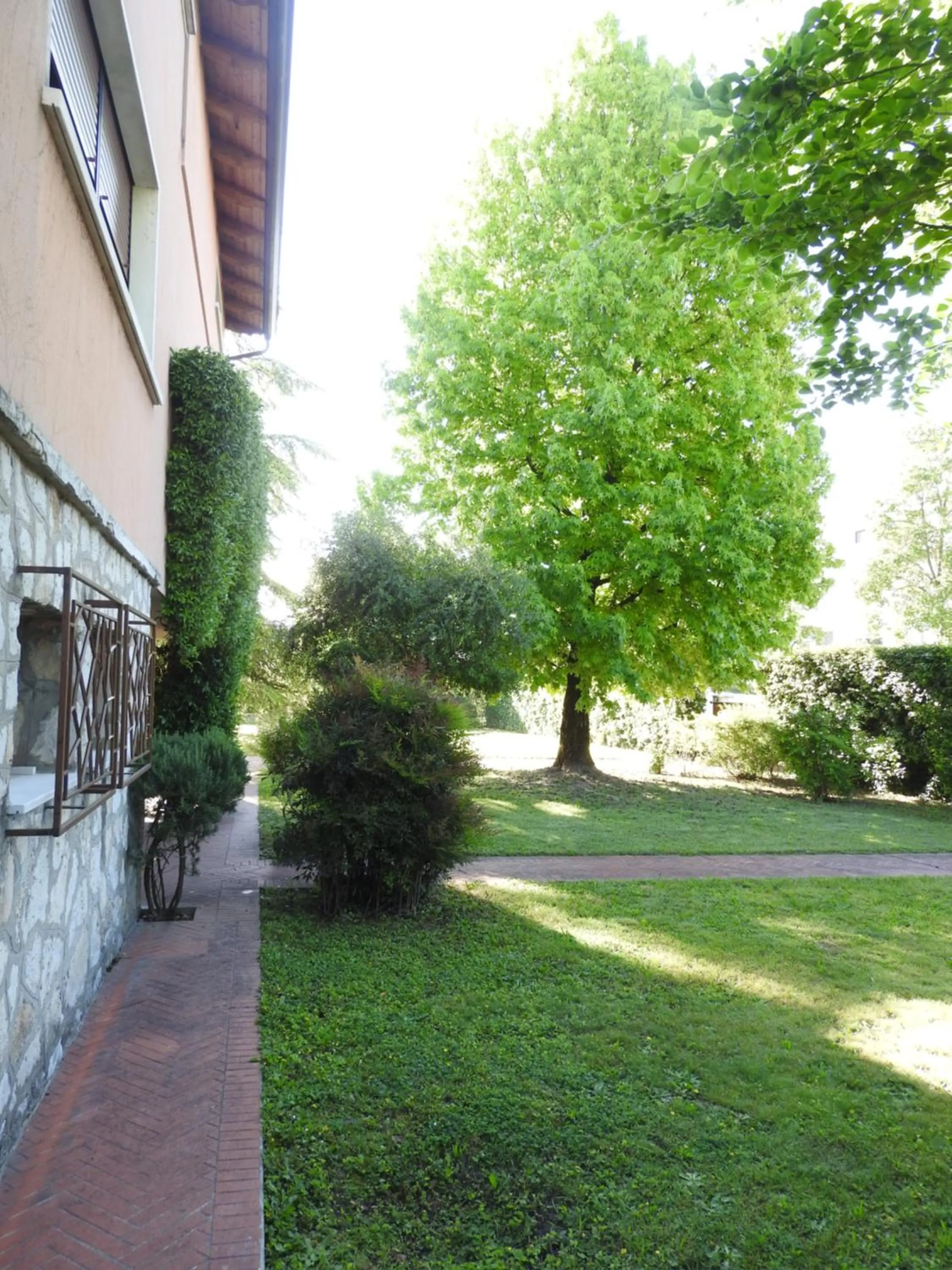 Property building in Villa Venezia